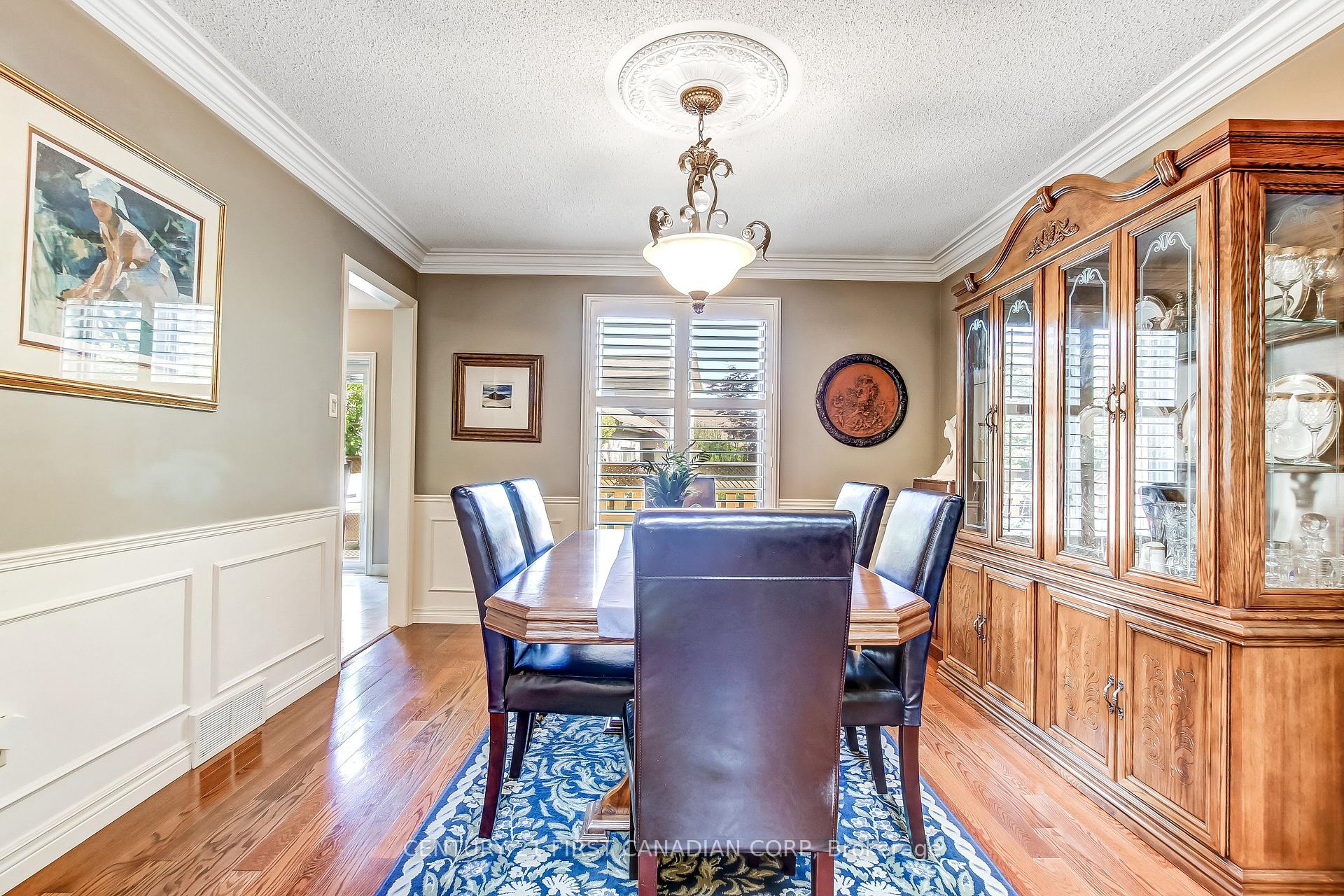 Photo 11 of 47 Monte Vista Crescent, London, South N — HOMEH