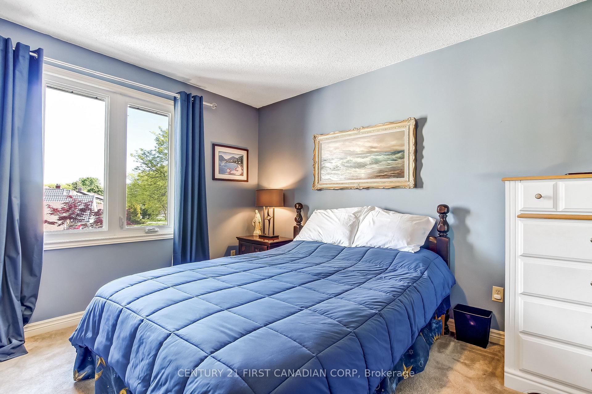 Photo 27 of 47 Monte Vista Crescent, London, South N — HOMEH