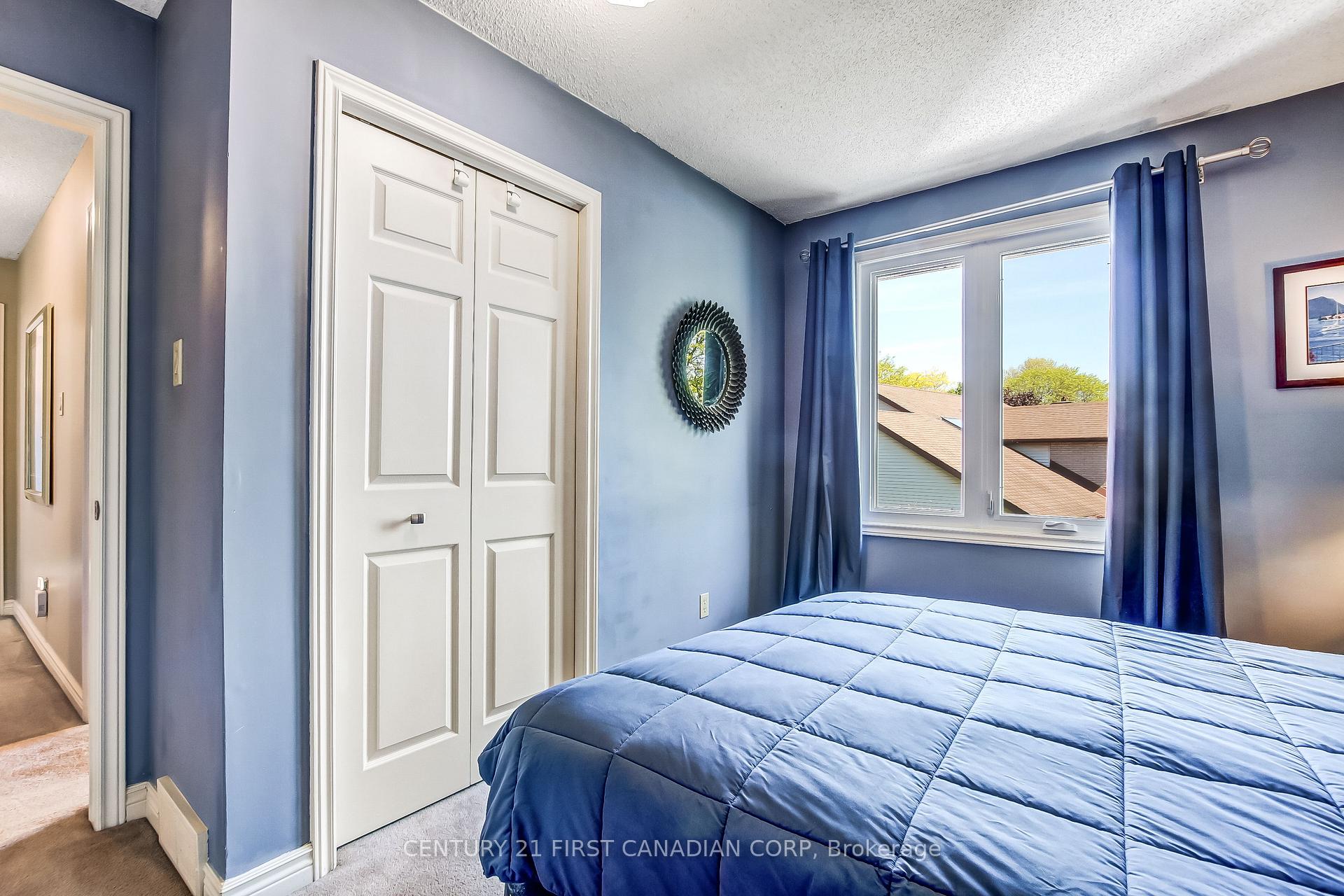 Photo 28 of 47 Monte Vista Crescent, London, South N — HOMEH