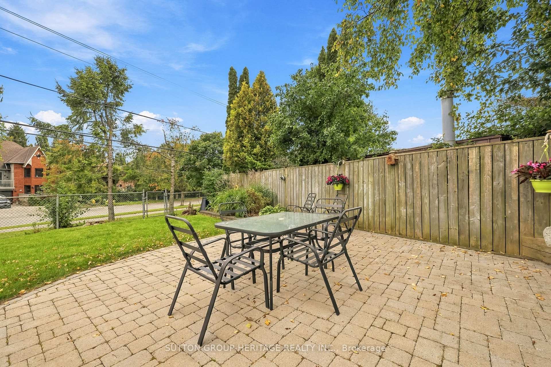 Photo 44 of 64 Gregory Road, Ajax, South East — HOMEH