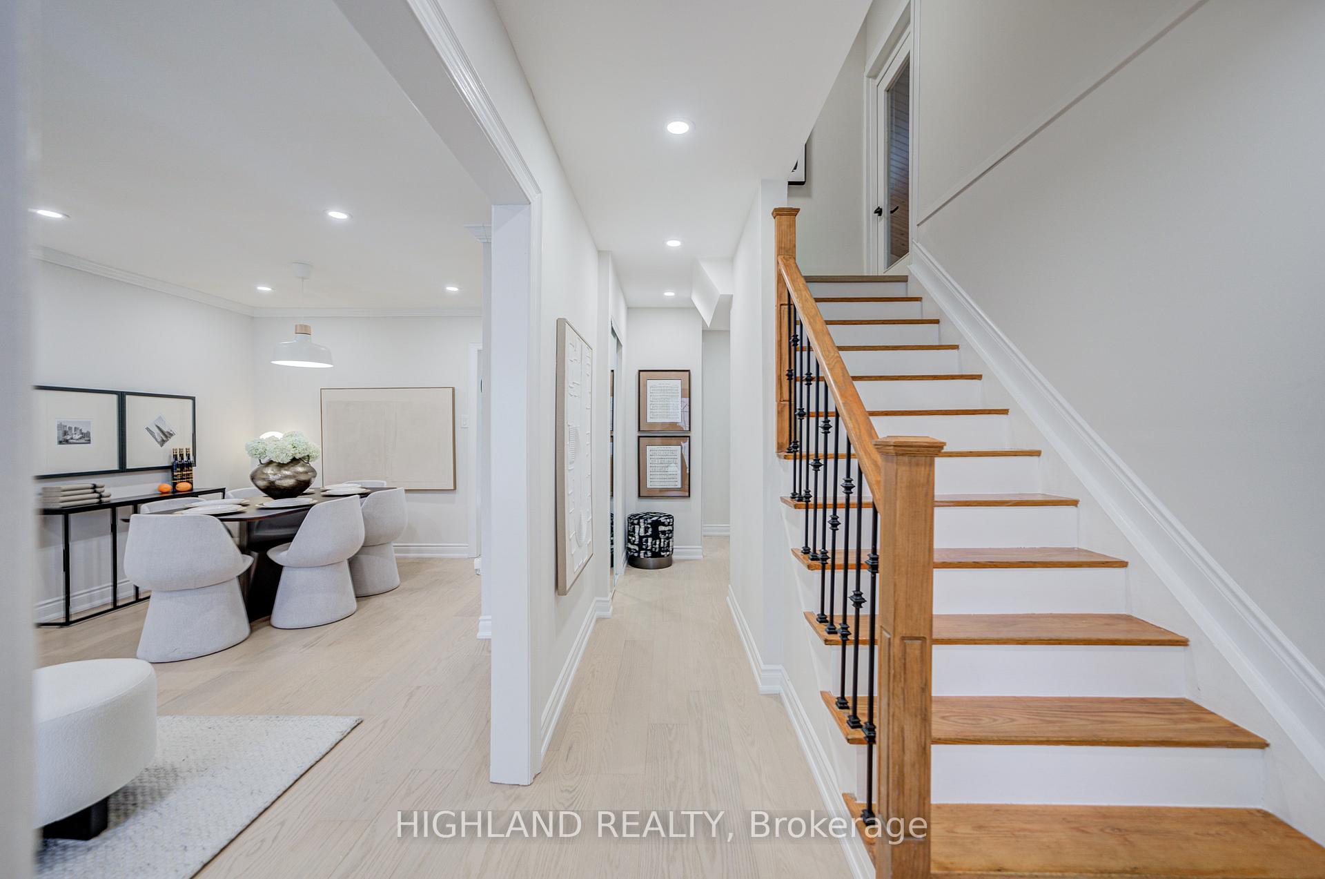 Photo 8 of 2231 Buttonbush Crescent, Mississauga, Erin Mills — HOMEH