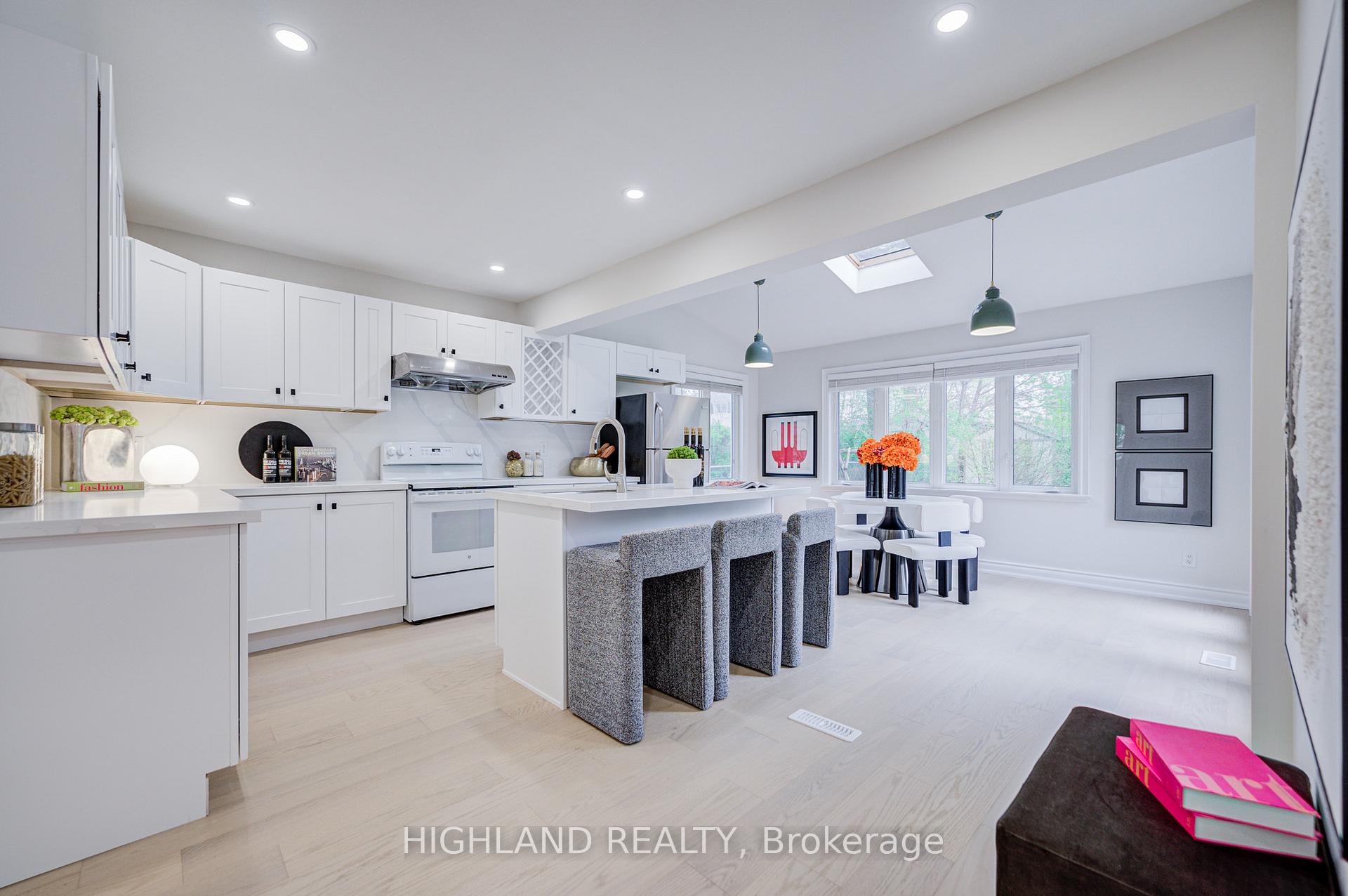 Photo 15 of 2231 Buttonbush Crescent, Mississauga, Erin Mills — HOMEH