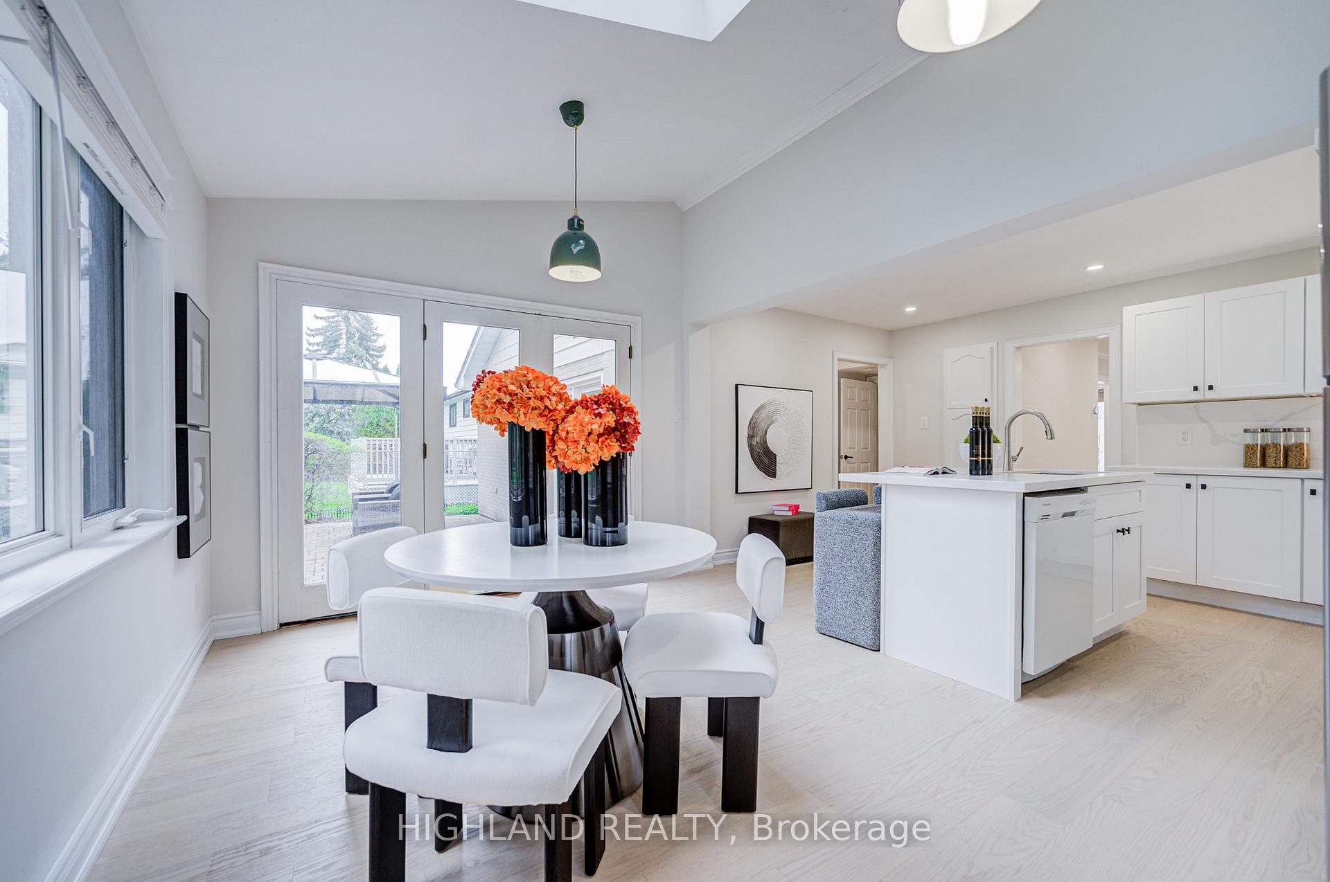 Photo 20 of 2231 Buttonbush Crescent, Mississauga, Erin Mills — HOMEH