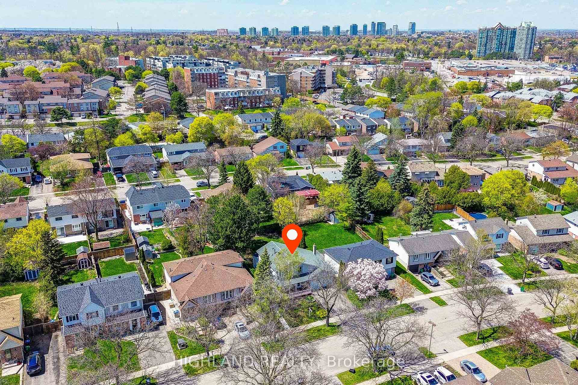 Photo 45 of 2231 Buttonbush Crescent, Mississauga, Erin Mills — HOMEH
