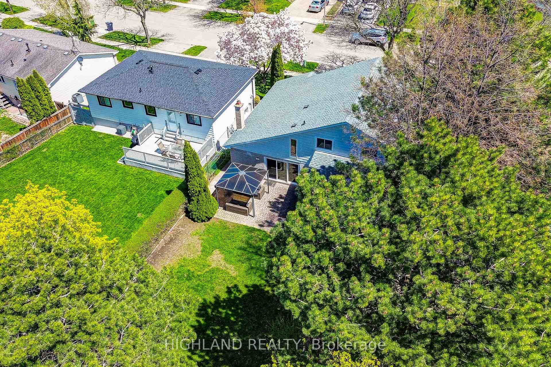 Photo 48 of 2231 Buttonbush Crescent, Mississauga, Erin Mills — HOMEH