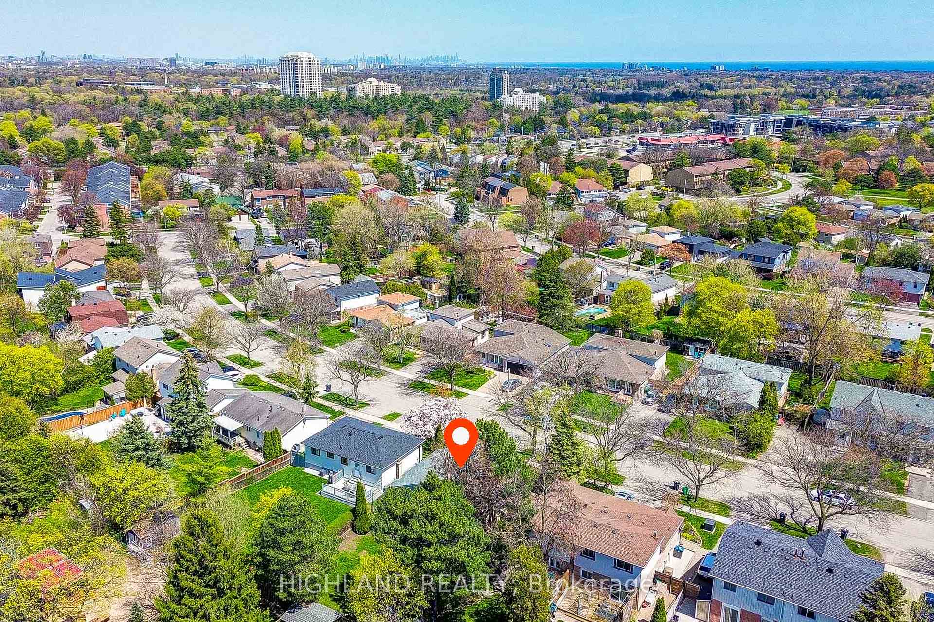 Photo 50 of 2231 Buttonbush Crescent, Mississauga, Erin Mills — HOMEH