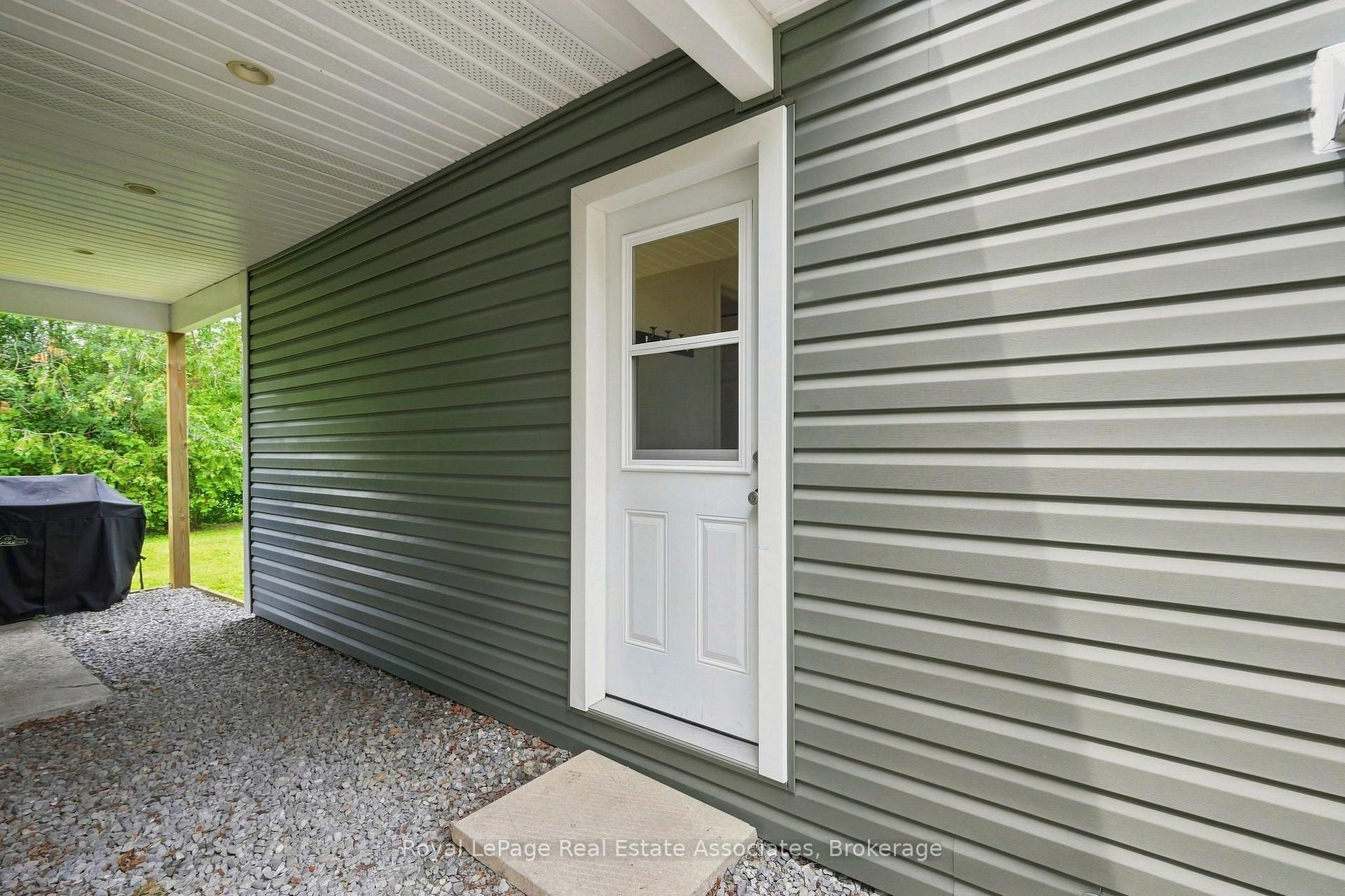 Photo 22 of 28 Kelson Avenue S, Grimsby, Grimsby West — HOMEH