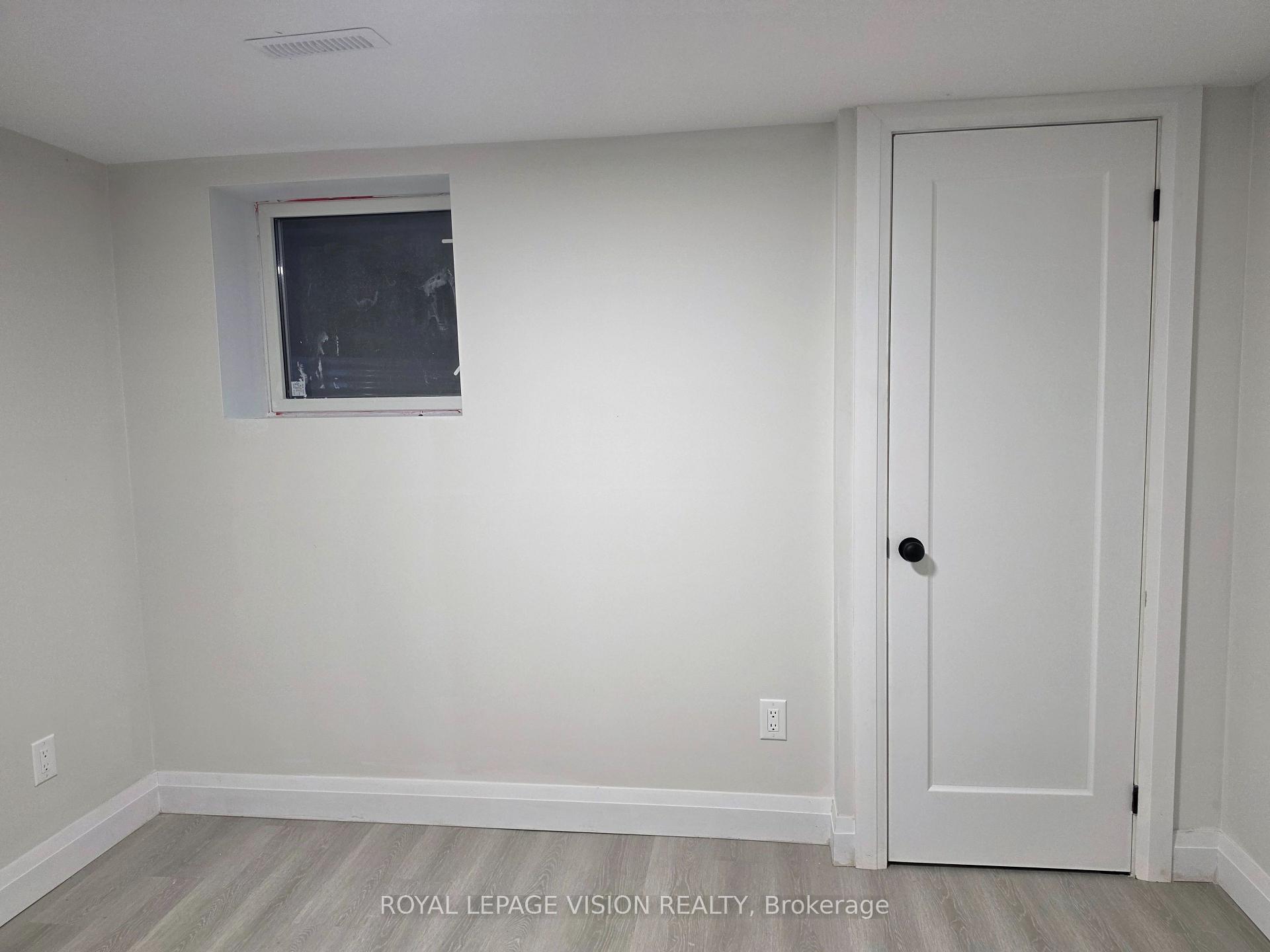 Photo 10 of Unit Bsmt 1, 706 Leaside Street, Pickering, West Shore — HOMEH