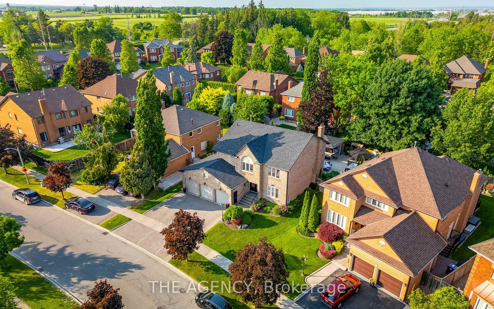 Photo of 7 Stonegate Drive