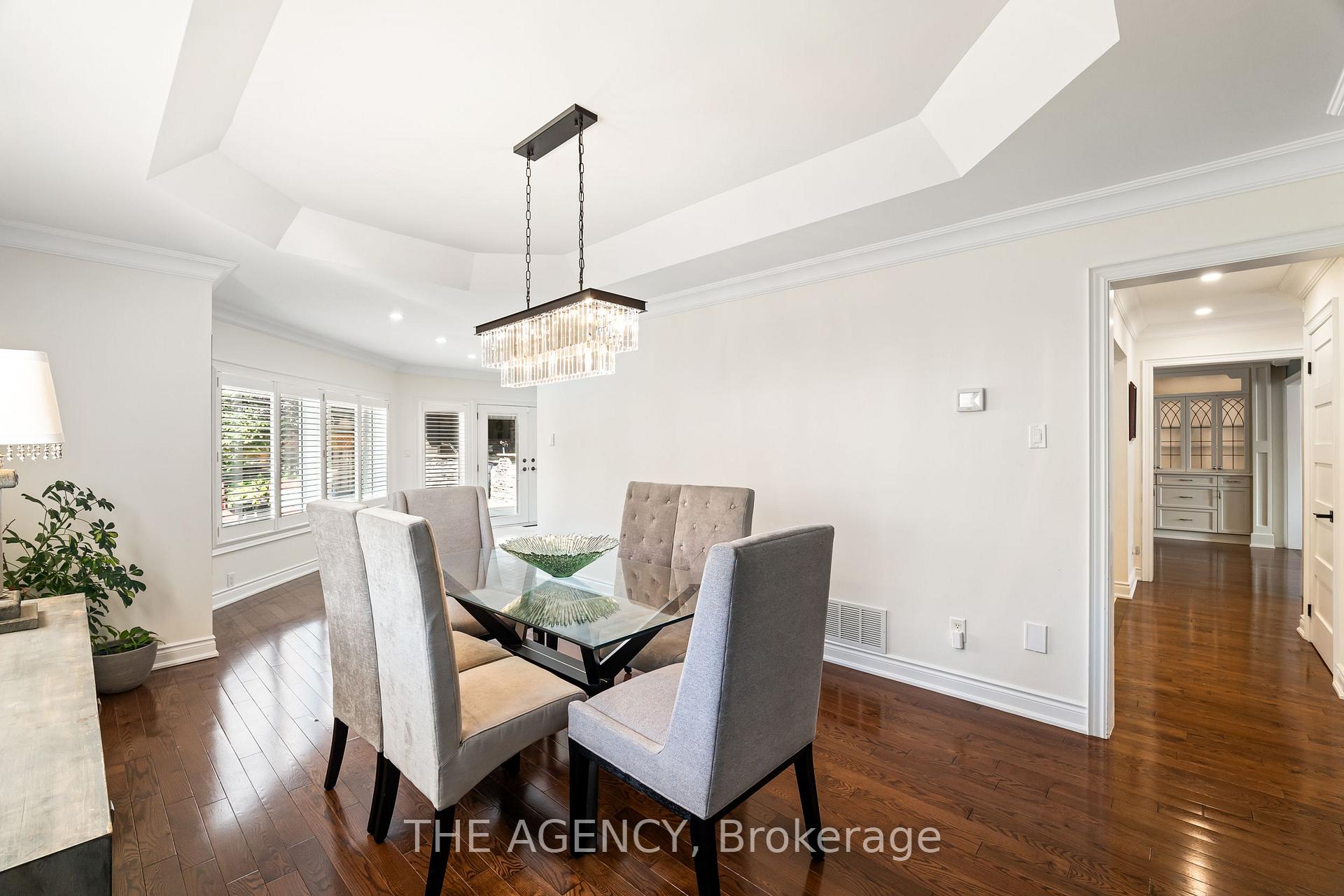 Photo 8 of 7 Stonegate Drive, Brampton, Snelgrove — HOMEH