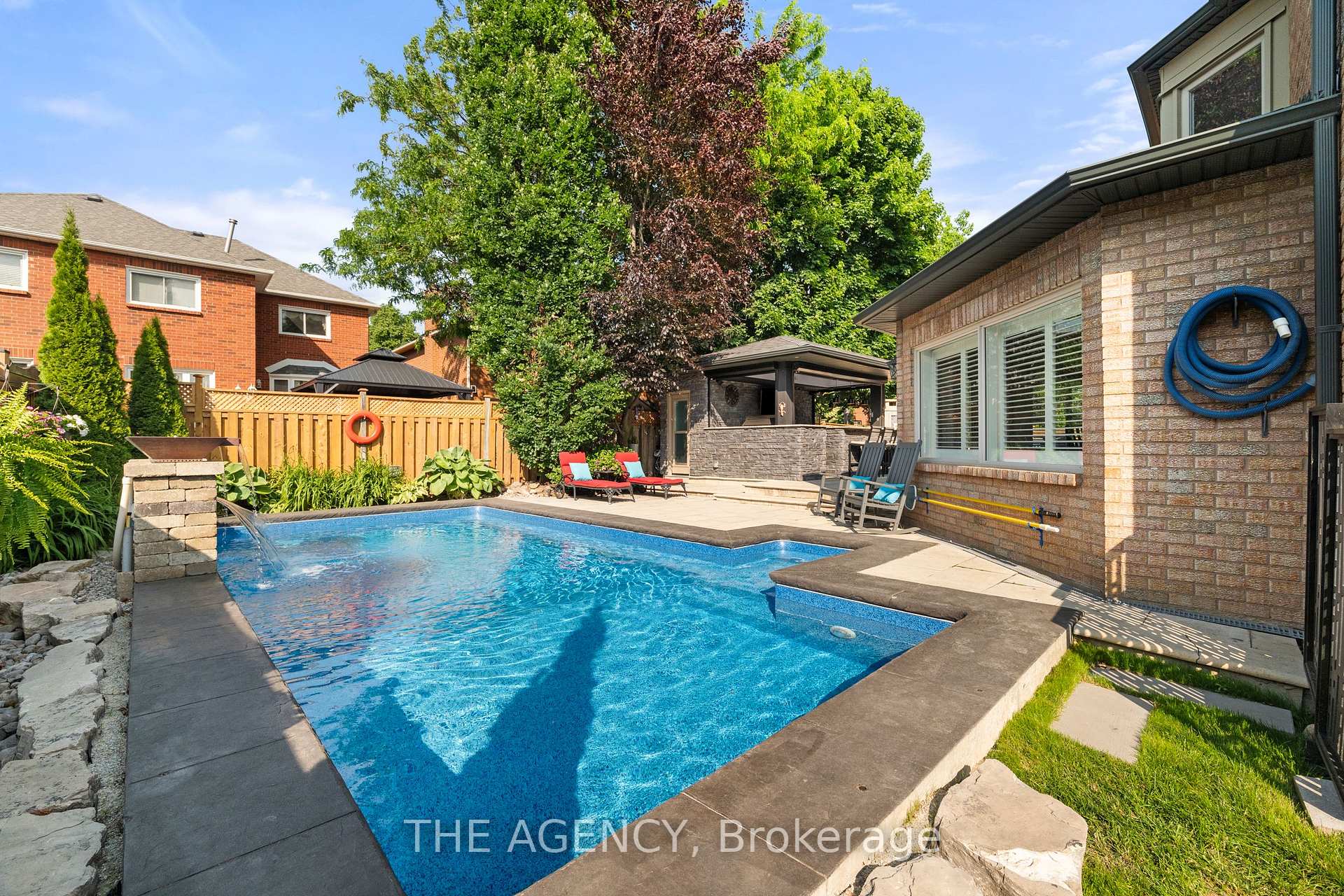 Photo 41 of 7 Stonegate Drive, Brampton, Snelgrove — HOMEH