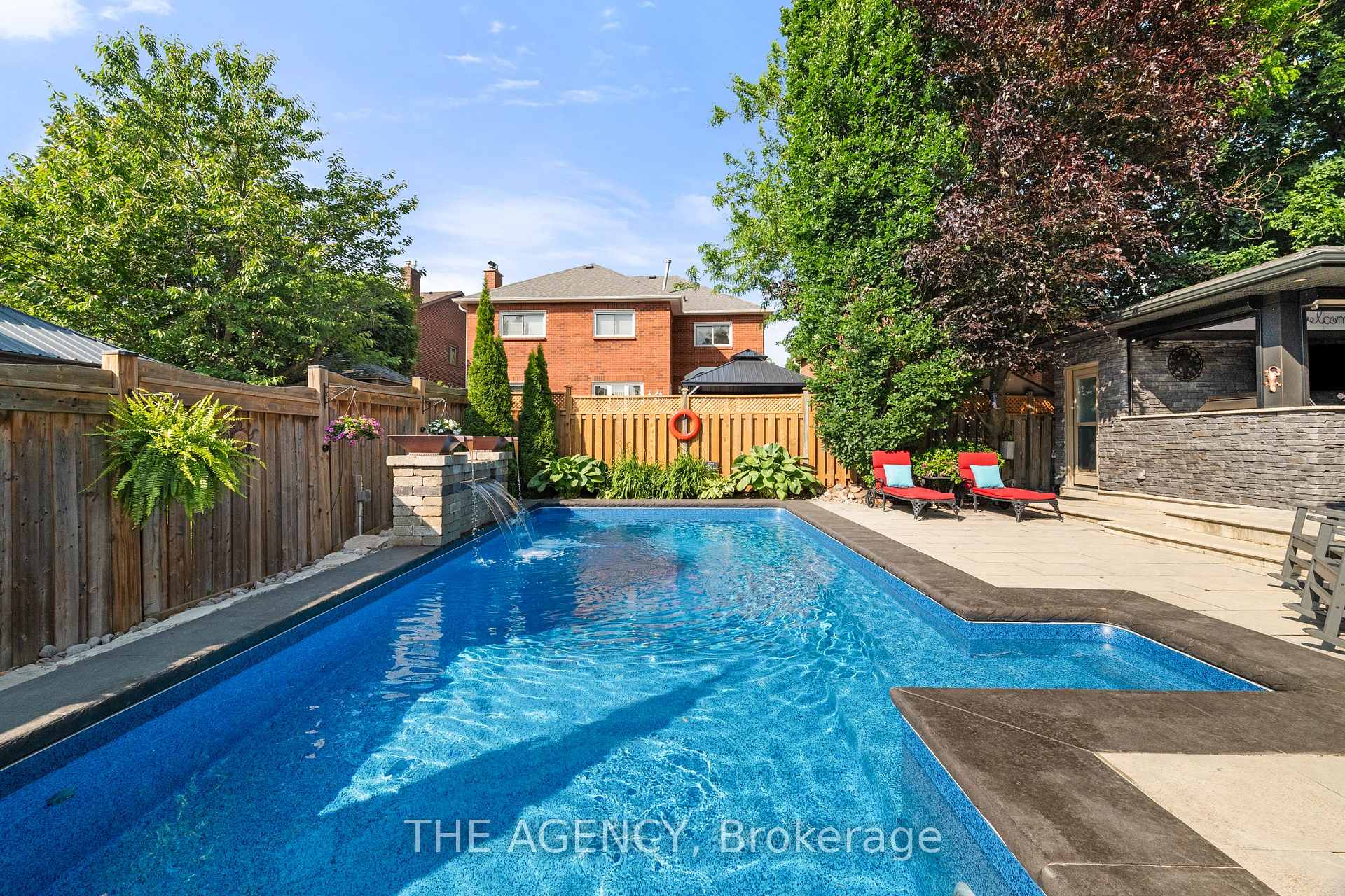 Photo 42 of 7 Stonegate Drive, Brampton, Snelgrove — HOMEH