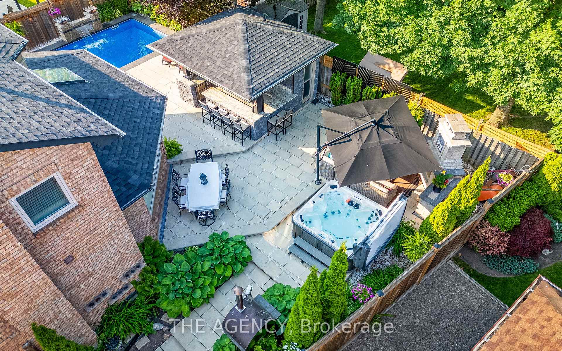 Photo 48 of 7 Stonegate Drive, Brampton, Snelgrove — HOMEH