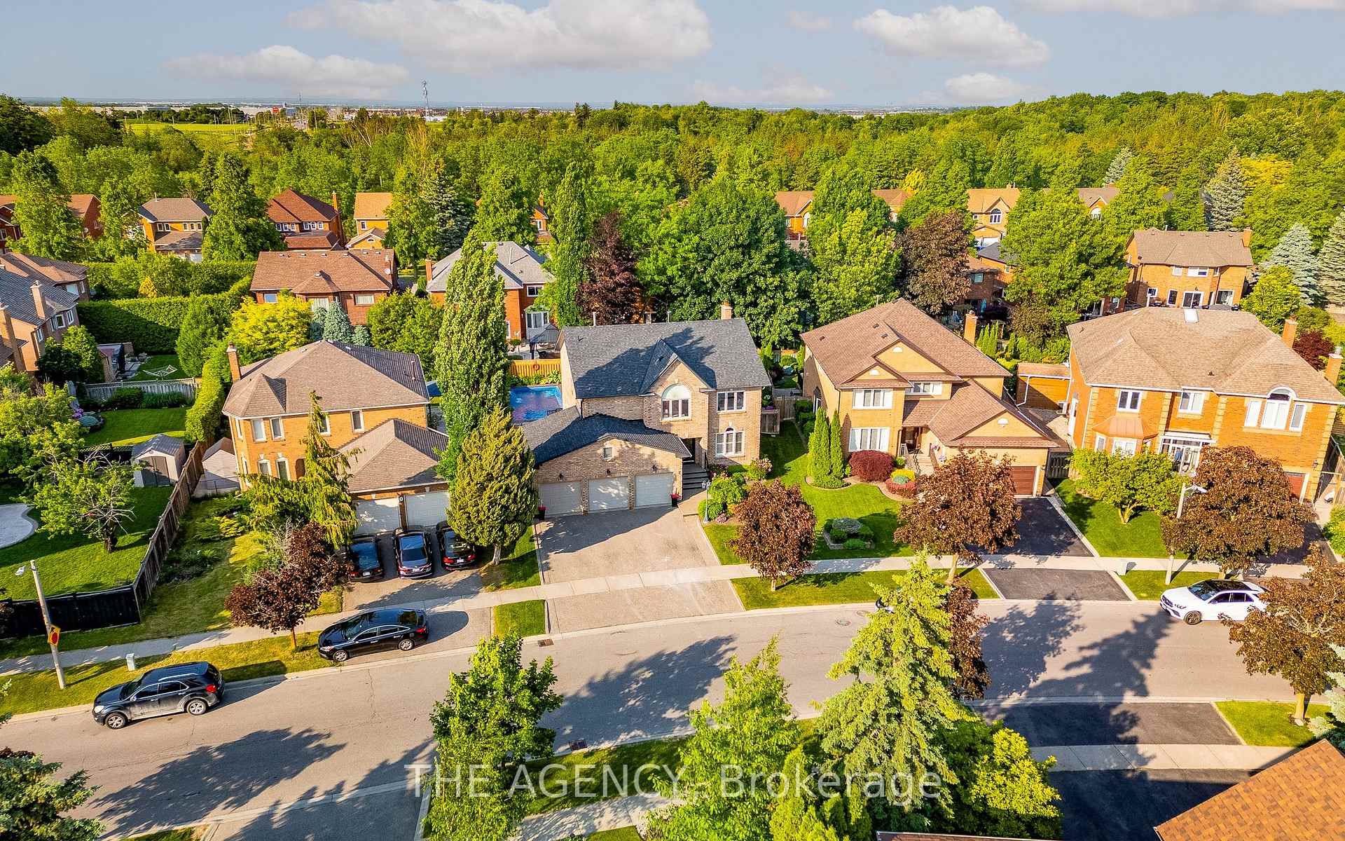 Photo 49 of 7 Stonegate Drive, Brampton, Snelgrove — HOMEH