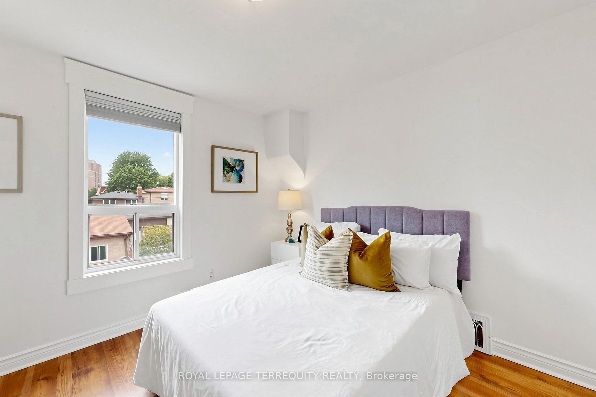 Photo 14 of Unit Upper, 150 Osler Street, Toronto, Weston-Pellam Park — HOMEH