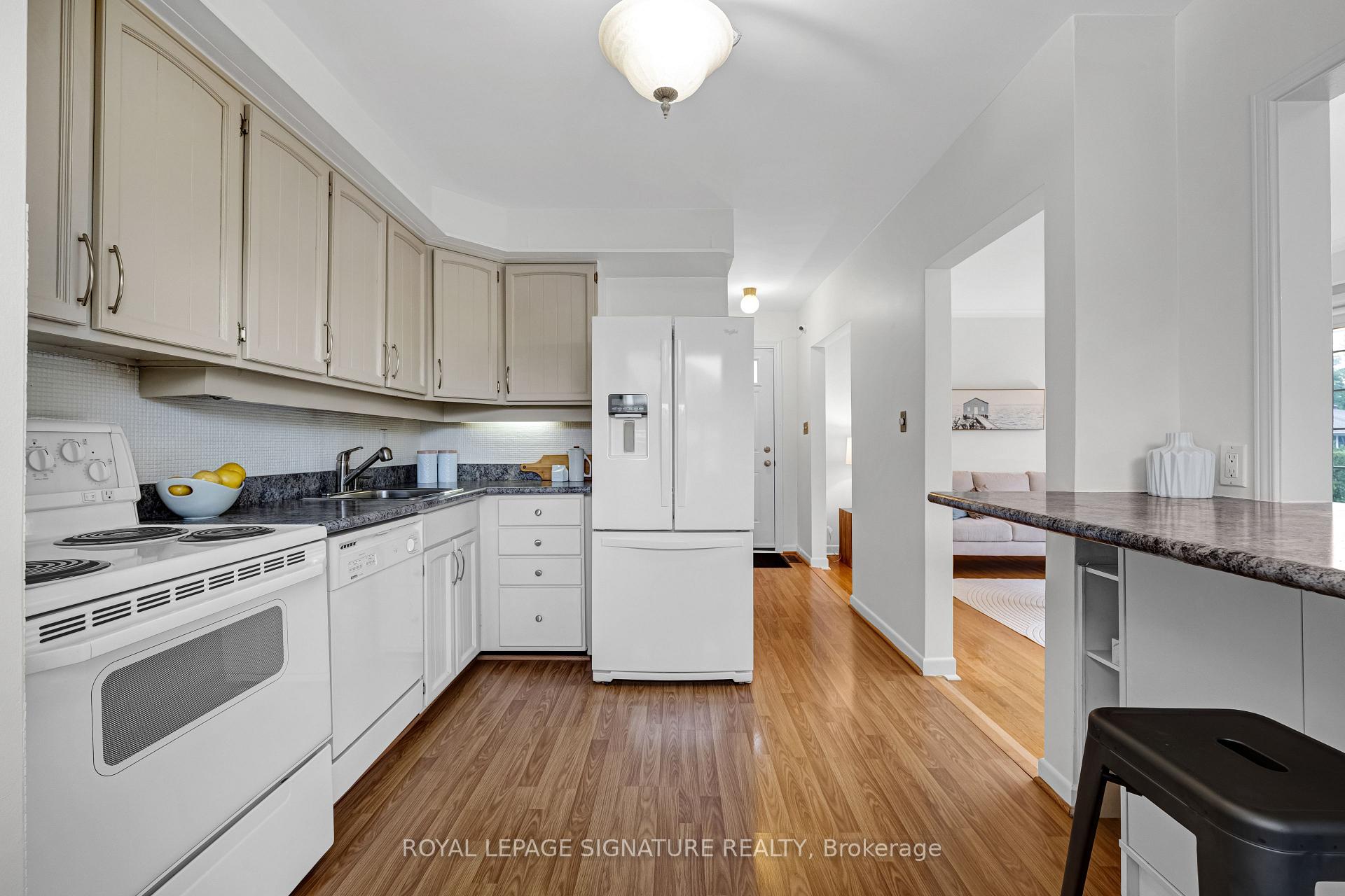 Photo 9 of 50 Celeste Drive, Scarborough, West Hill — HOMEH