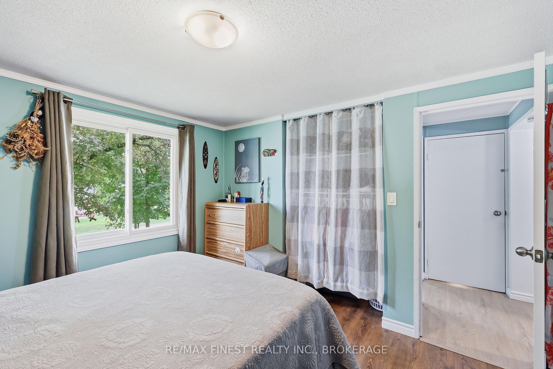 Photo 21 of 91 Cambridge Crescent, Loyalist, Amherstview — HOMEH