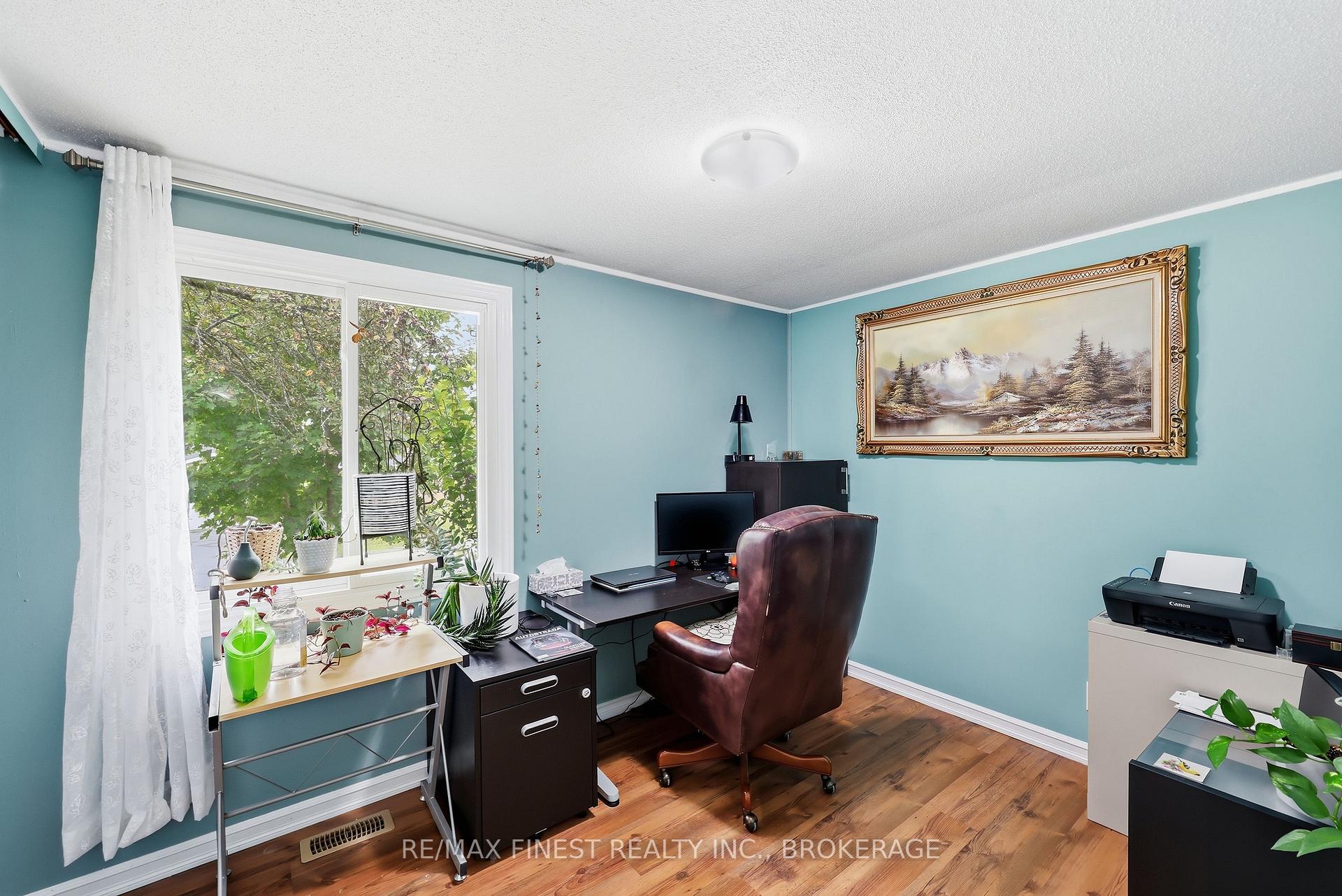 Photo 26 of 91 Cambridge Crescent, Loyalist, Amherstview — HOMEH