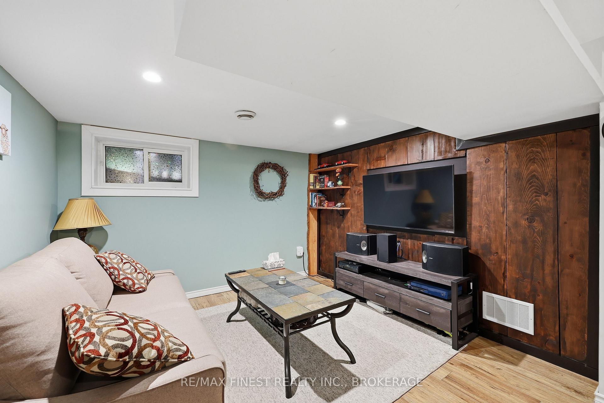 Photo 31 of 91 Cambridge Crescent, Loyalist, Amherstview — HOMEH