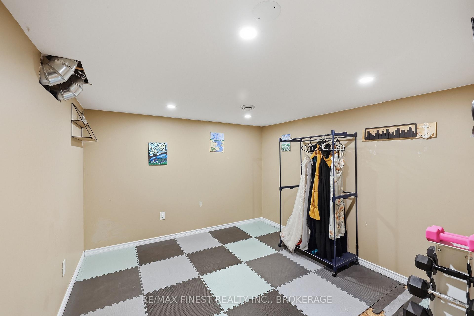 Photo 34 of 91 Cambridge Crescent, Loyalist, Amherstview — HOMEH