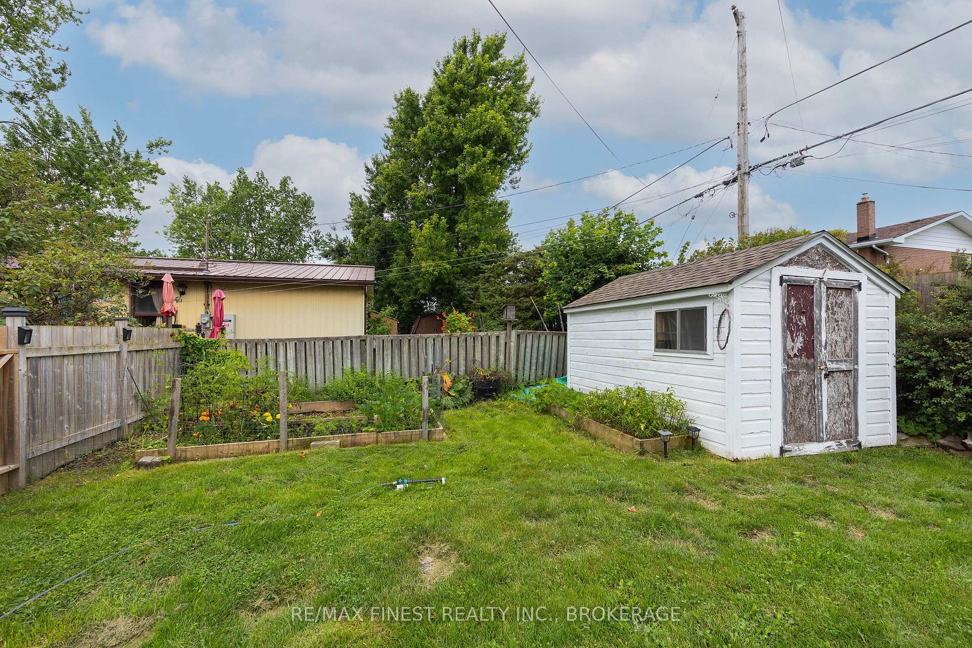 Photo 44 of 91 Cambridge Crescent, Loyalist, Amherstview — HOMEH