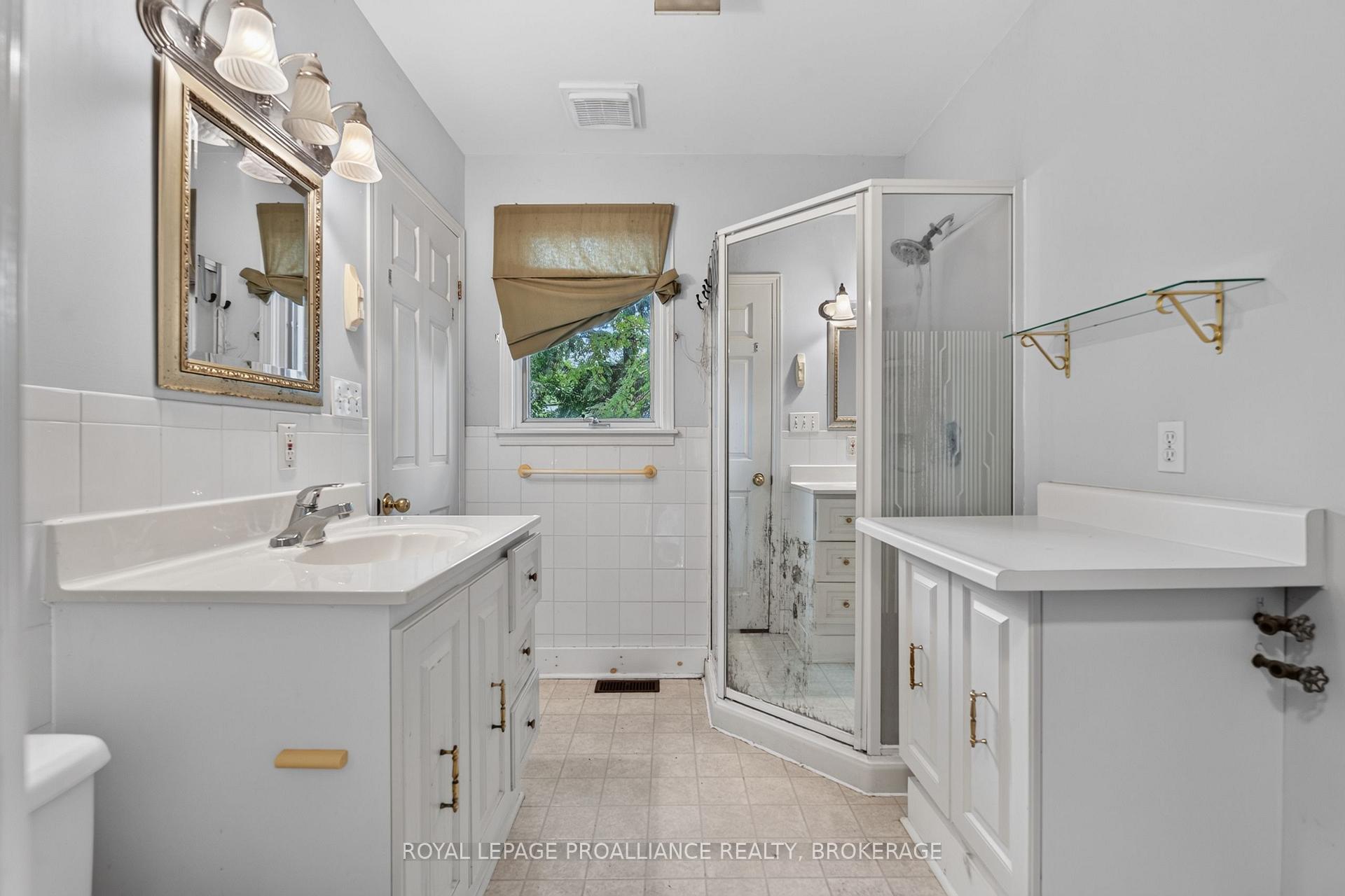 Photo 18 of 364 Glengarry Road, Kingston, West of Sir John A. Blvd — HOMEH