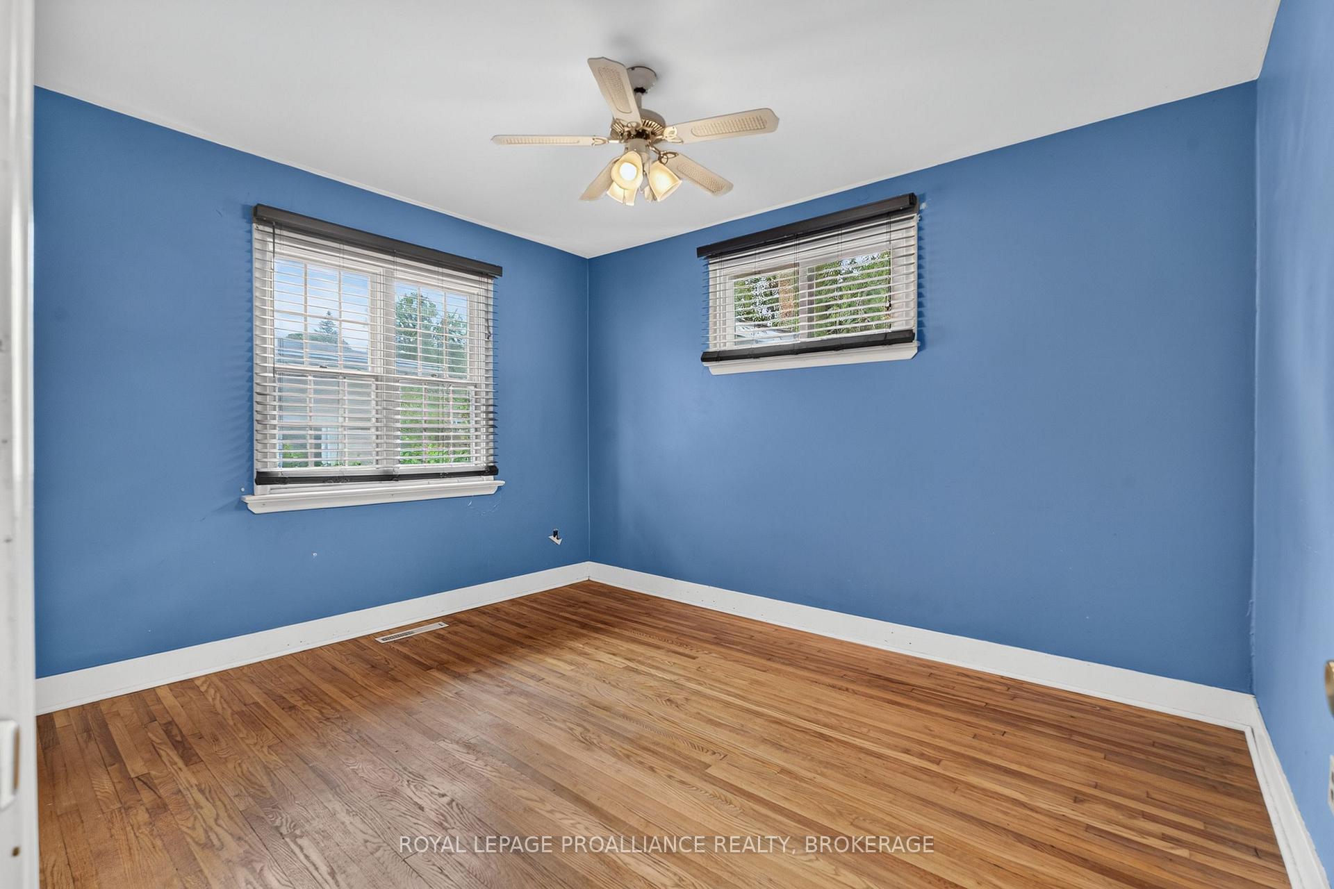 Photo 23 of 364 Glengarry Road, Kingston, West of Sir John A. Blvd — HOMEH