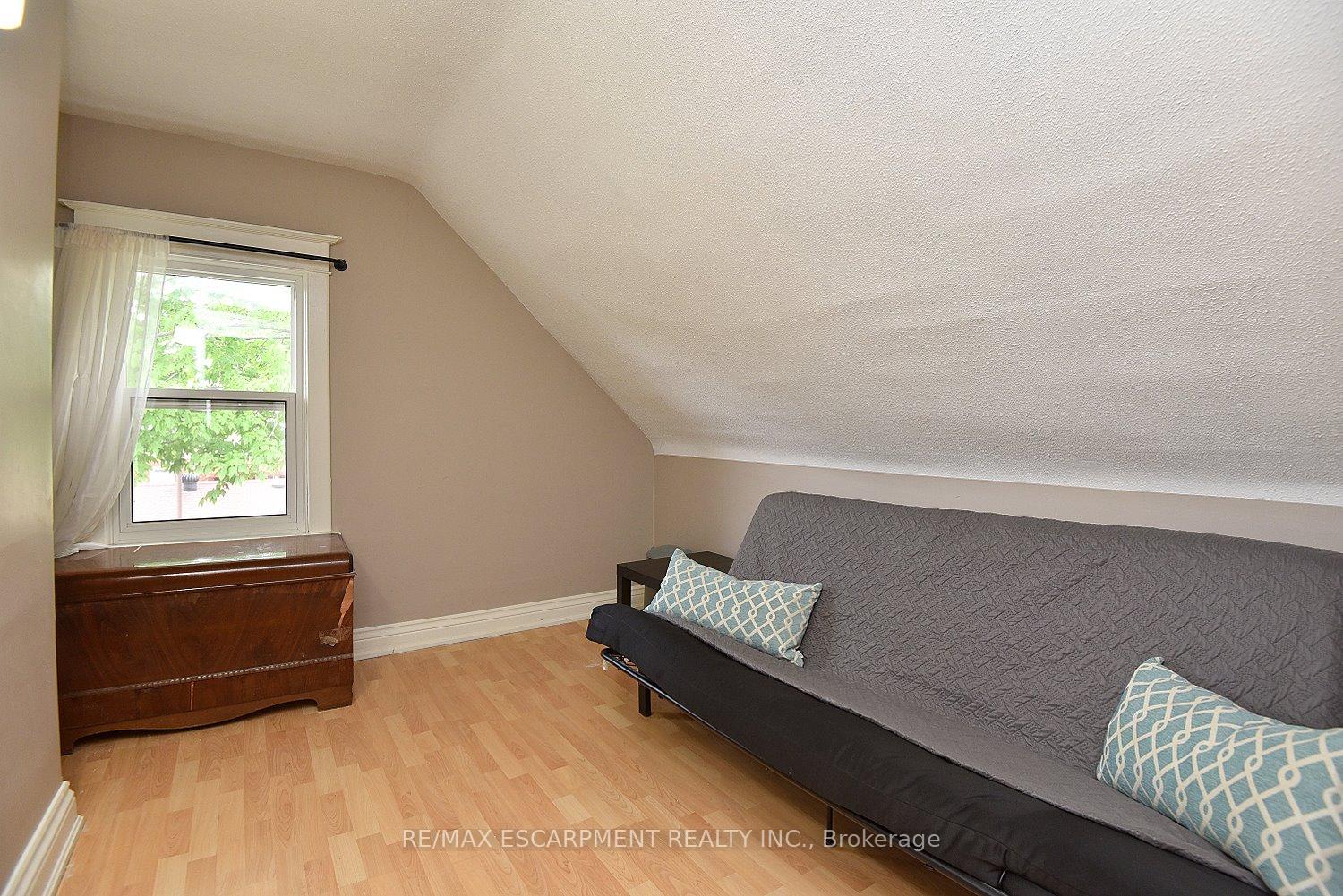 Photo 29 of 56 Barons Avenue N, Hamilton, Homeside — HOMEH