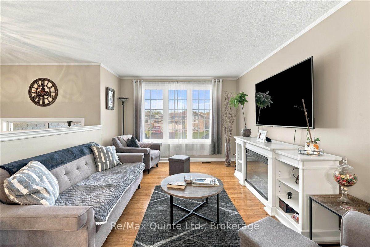 Photo 9 of 14 Ridgeview Lane, Quinte West, Trenton Ward — HOMEH