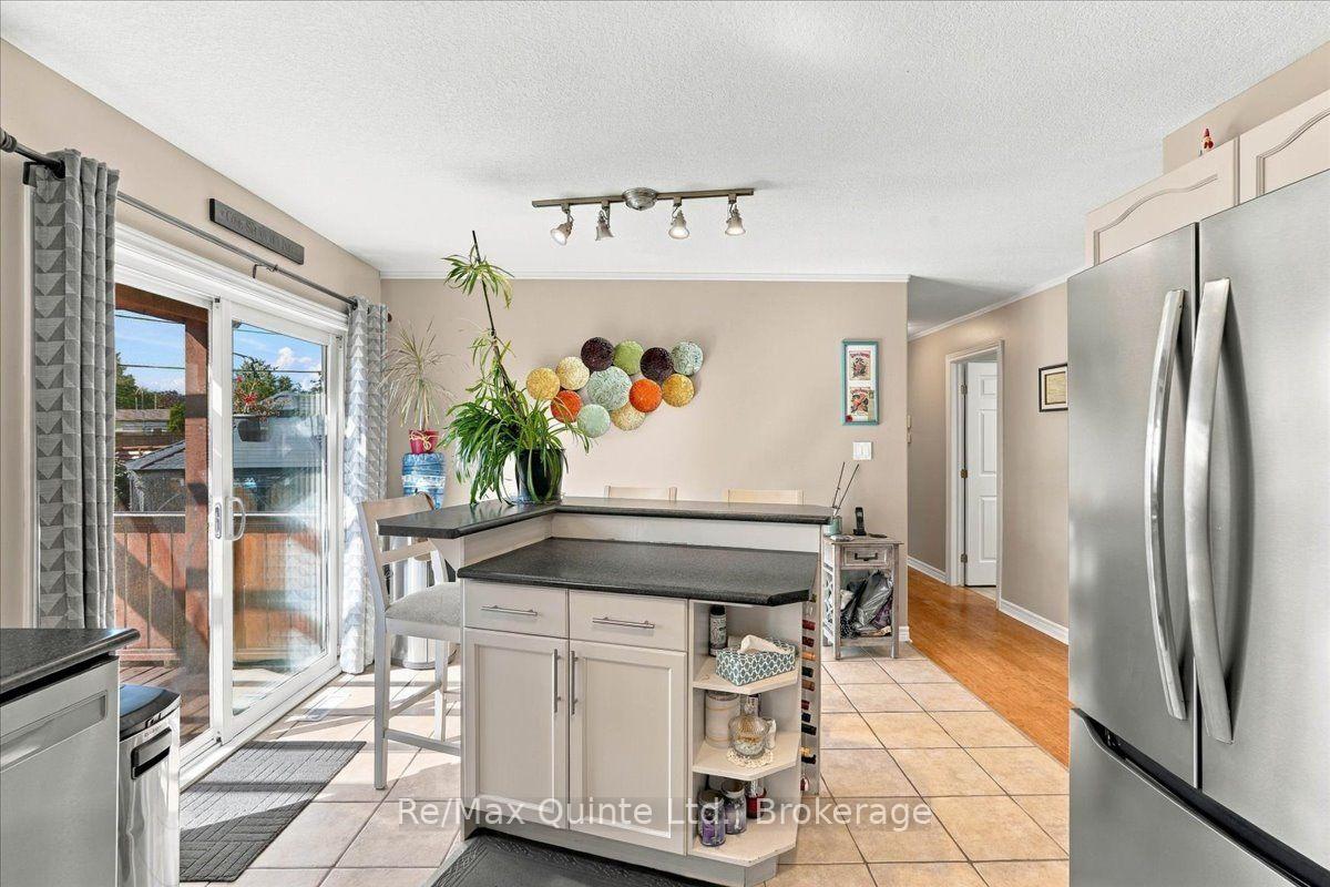 Photo 20 of 14 Ridgeview Lane, Quinte West, Trenton Ward — HOMEH