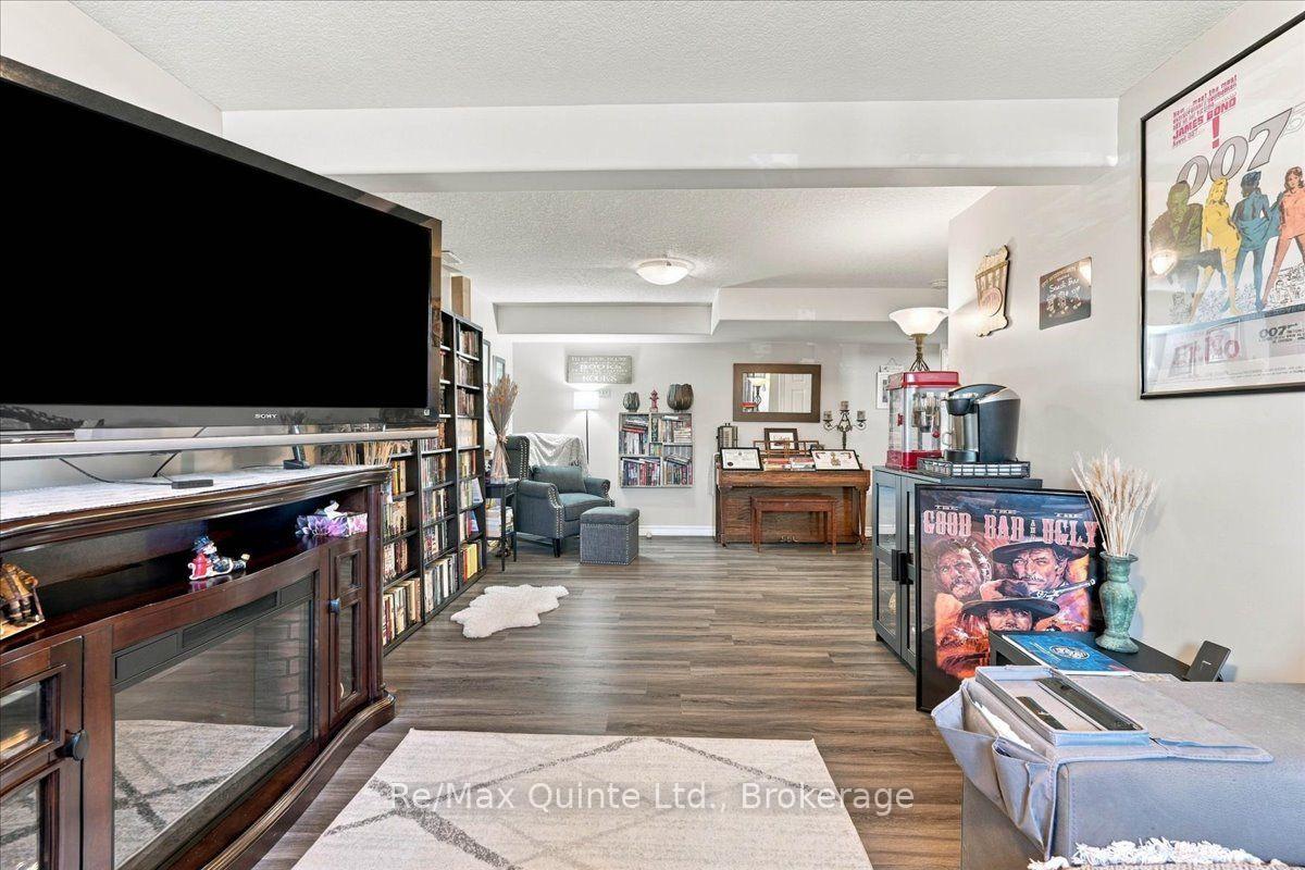 Photo 34 of 14 Ridgeview Lane, Quinte West, Trenton Ward — HOMEH