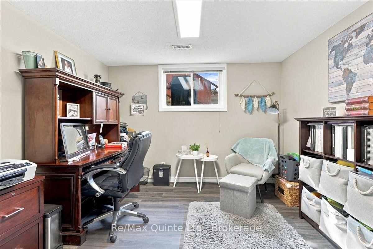 Photo 37 of 14 Ridgeview Lane, Quinte West, Trenton Ward — HOMEH