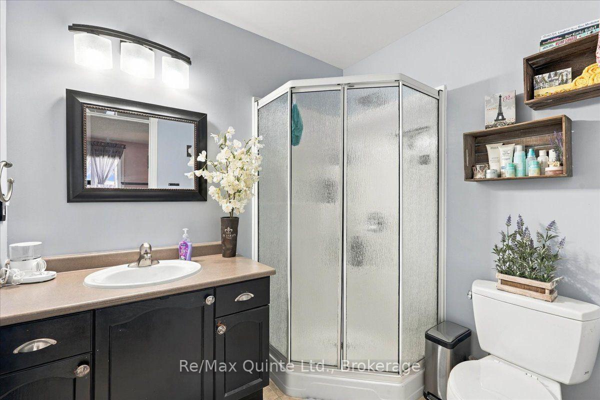 Photo 38 of 14 Ridgeview Lane, Quinte West, Trenton Ward — HOMEH