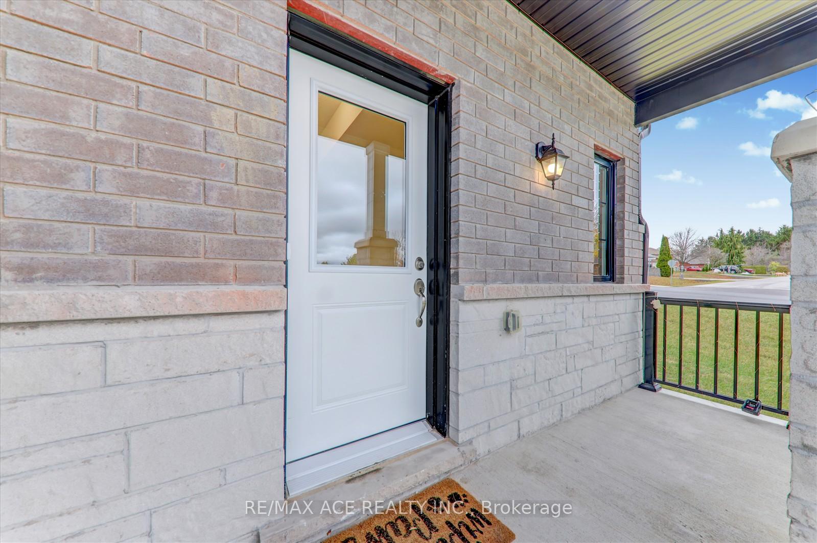 Photo 7 of 2 Lahey Crescent, Penetanguishene — HOMEH