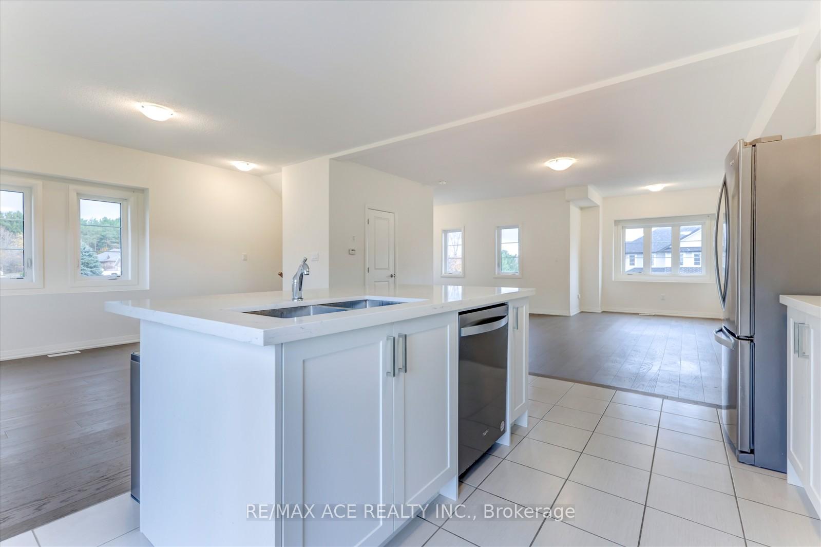 Photo 19 of 2 Lahey Crescent, Penetanguishene — HOMEH