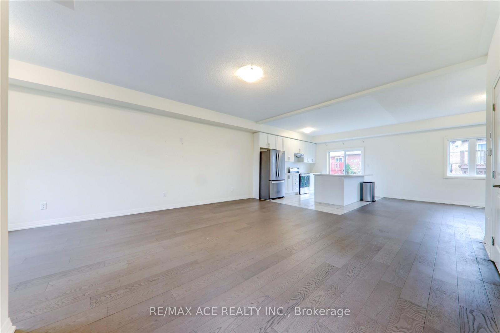 Photo 22 of 2 Lahey Crescent, Penetanguishene — HOMEH