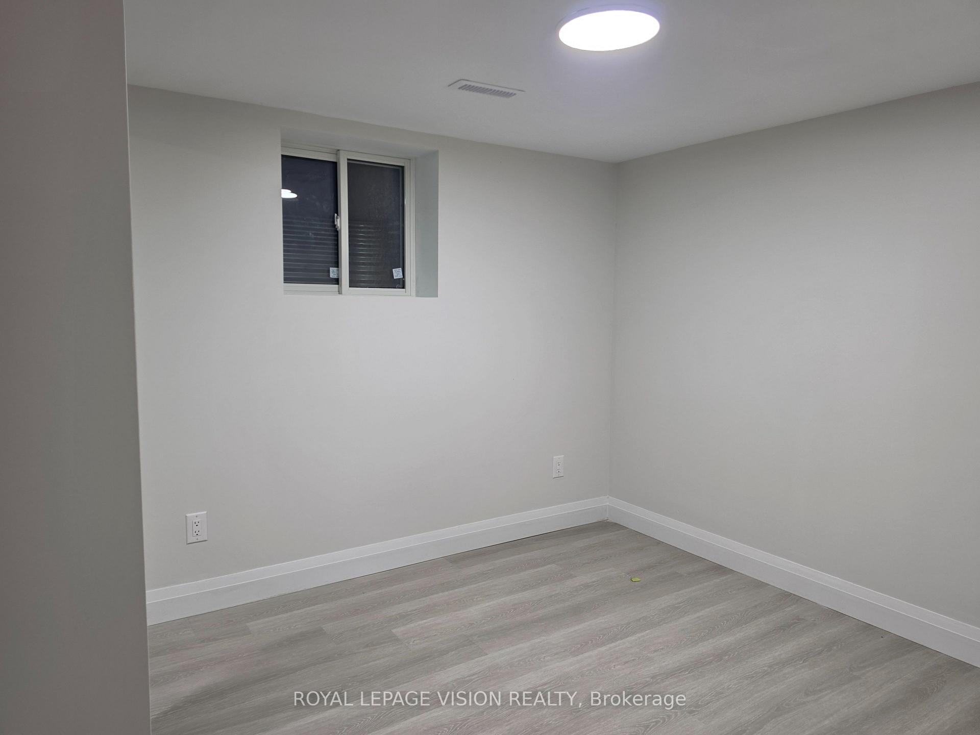 Photo 10 of Unit Bsmt 2, 706 Leaside Street, Pickering, West Shore — HOMEH
