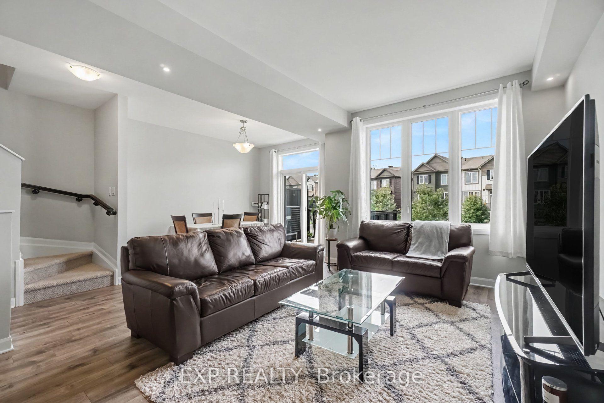 Photo 13 of 208 Liebe Terrace, Ottawa, Barrhaven - Heritage Park — HOMEH