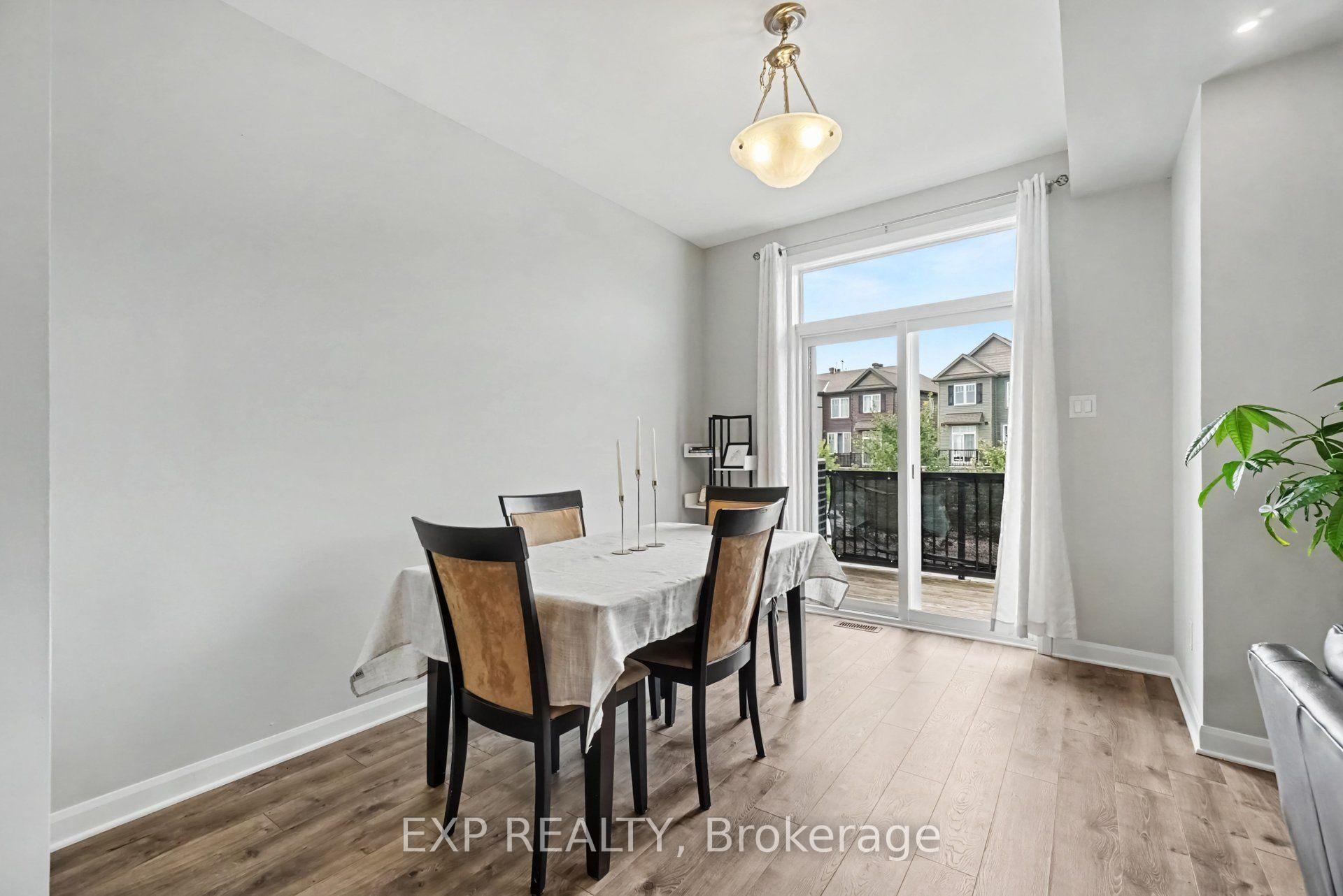 Photo 19 of 208 Liebe Terrace, Ottawa, Barrhaven - Heritage Park — HOMEH