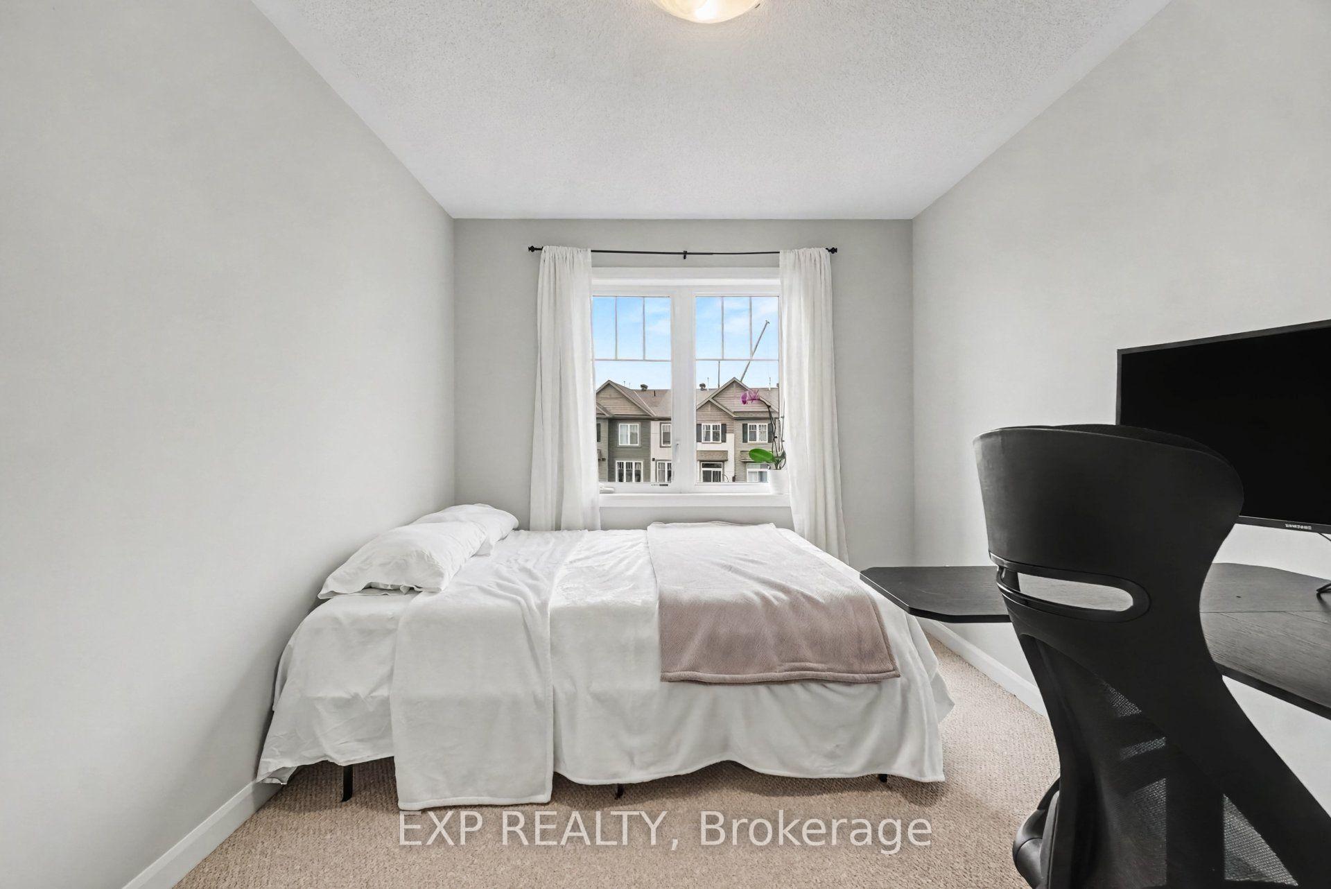 Photo 25 of 208 Liebe Terrace, Ottawa, Barrhaven - Heritage Park — HOMEH
