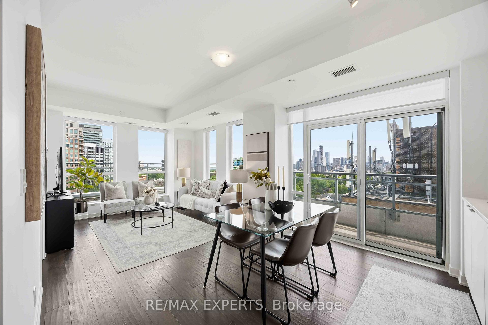 Photo 5 of Unit 1007, 223 St Clair Avenue W, Toronto, Yonge-St. Clair — HOMEH