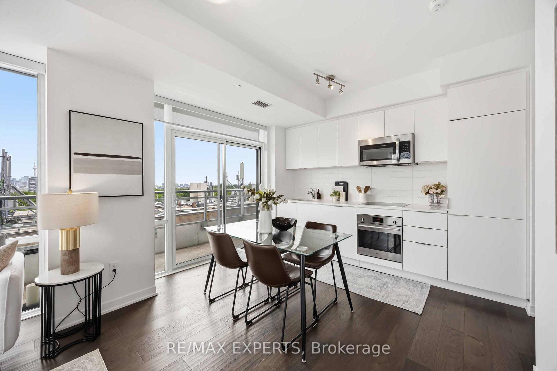 Photo 13 of Unit 1007, 223 St Clair Avenue W, Toronto, Yonge-St. Clair — HOMEH