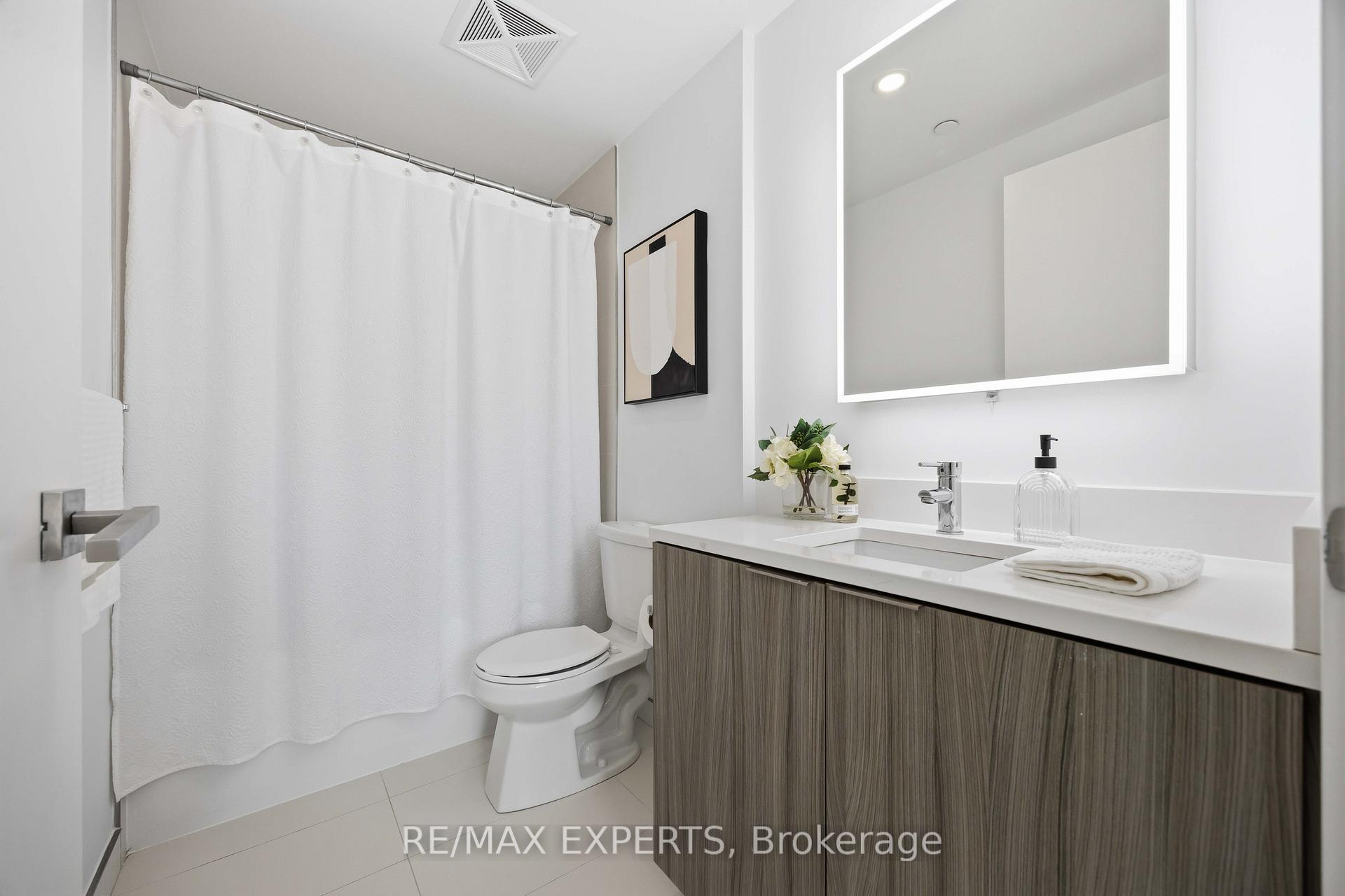 Photo 18 of Unit 1007, 223 St Clair Avenue W, Toronto, Yonge-St. Clair — HOMEH