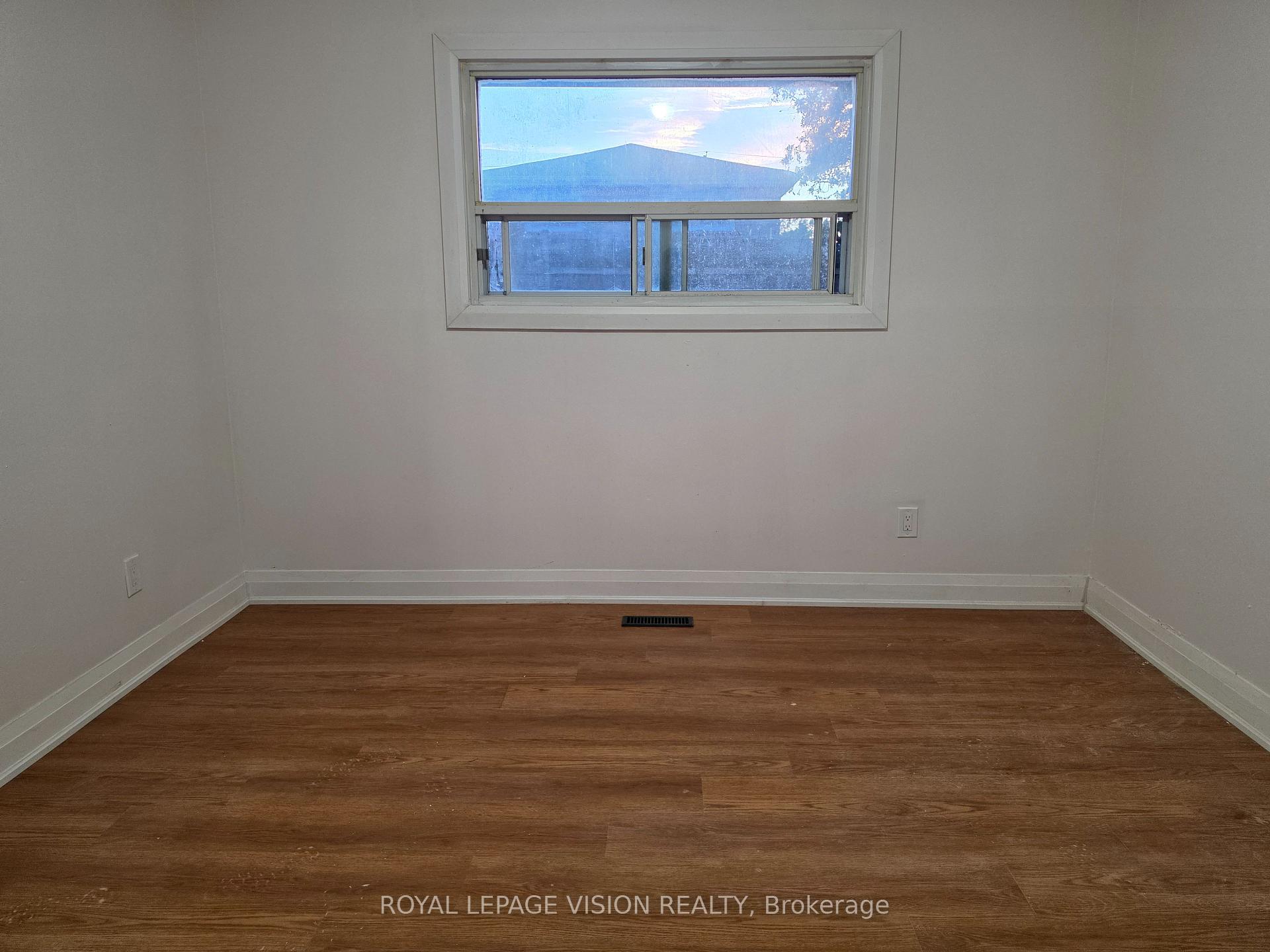 Photo 17 of Unit Upper, 706 Leaside Street, Pickering, West Shore — HOMEH