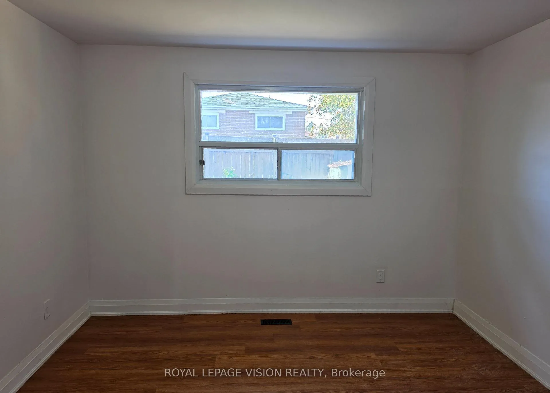 Photo 23 of Unit Upper, 706 Leaside Street, Pickering, West Shore — HOMEH