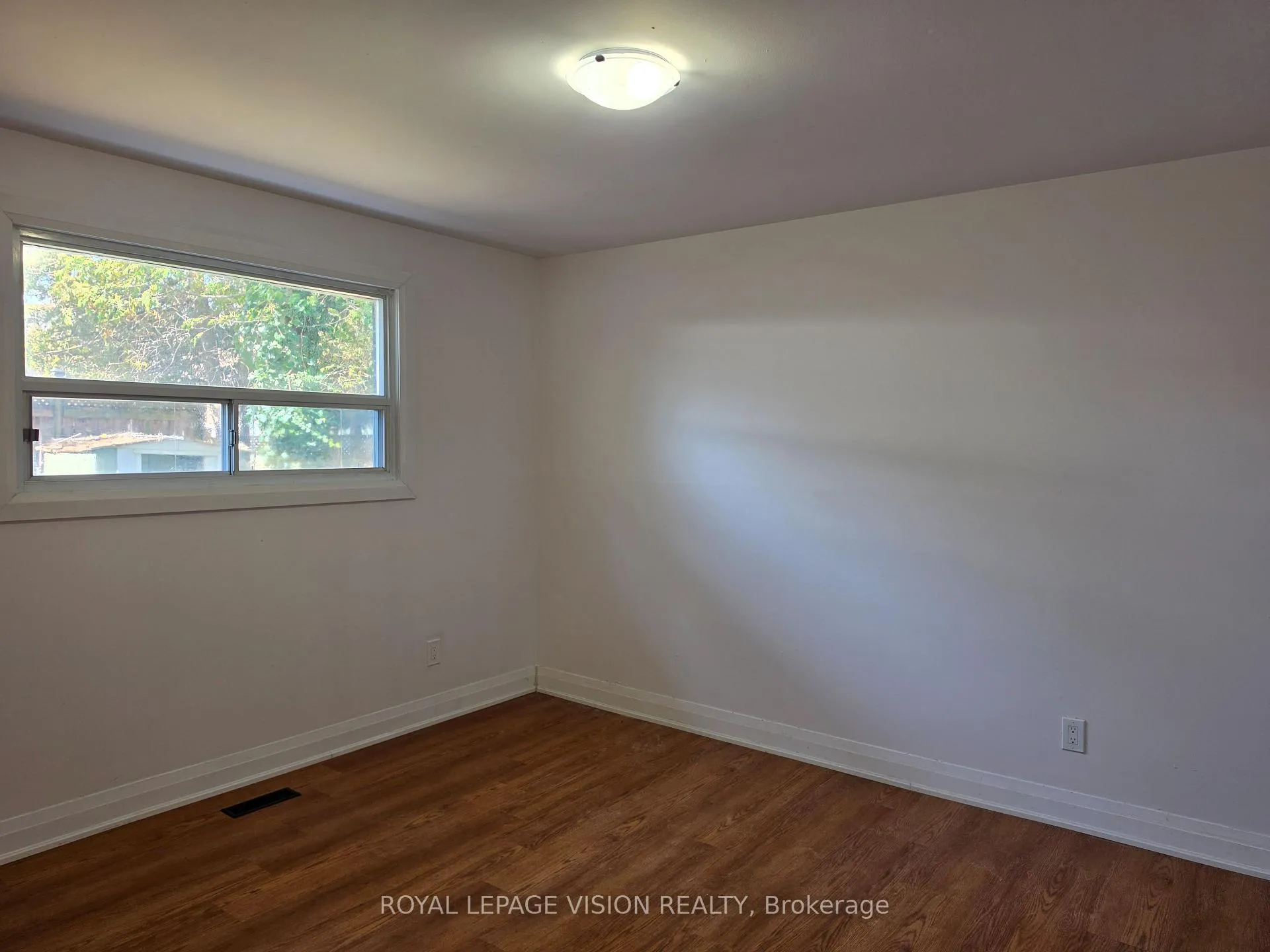 Photo 25 of Unit Upper, 706 Leaside Street, Pickering, West Shore — HOMEH