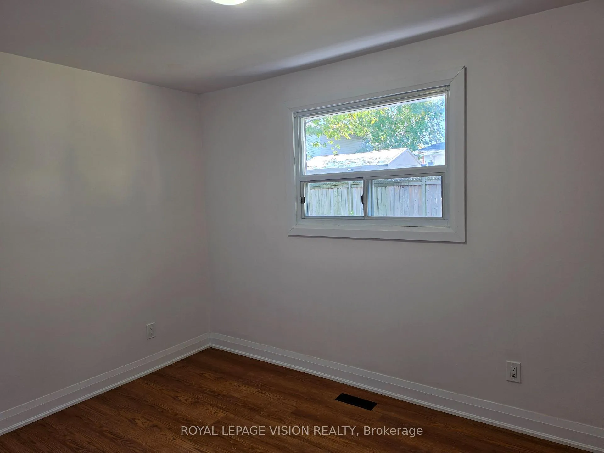Photo 27 of Unit Upper, 706 Leaside Street, Pickering, West Shore — HOMEH