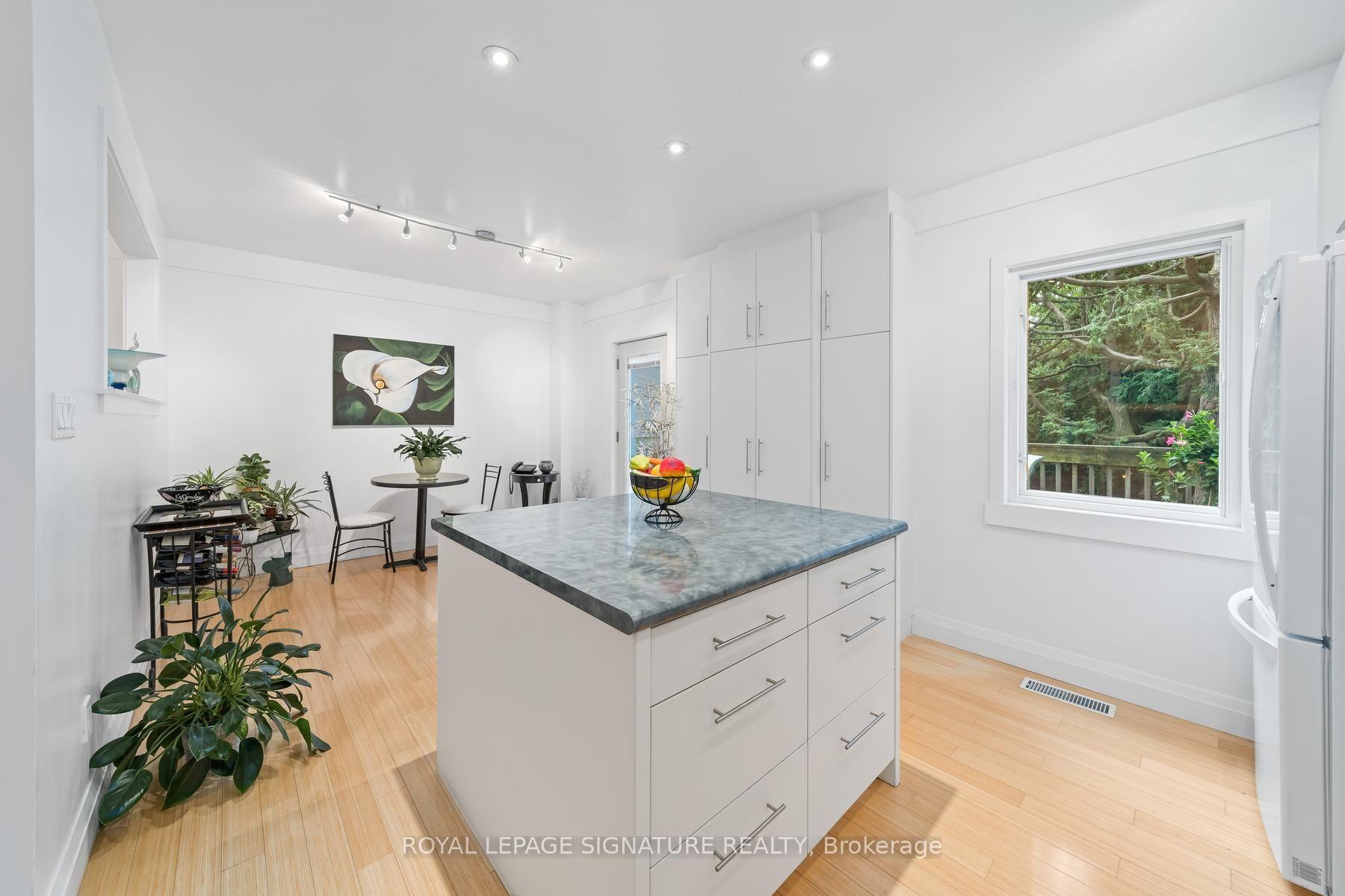 Photo 11 of 153 Banff Road, Toronto, Mount Pleasant East — HOMEH
