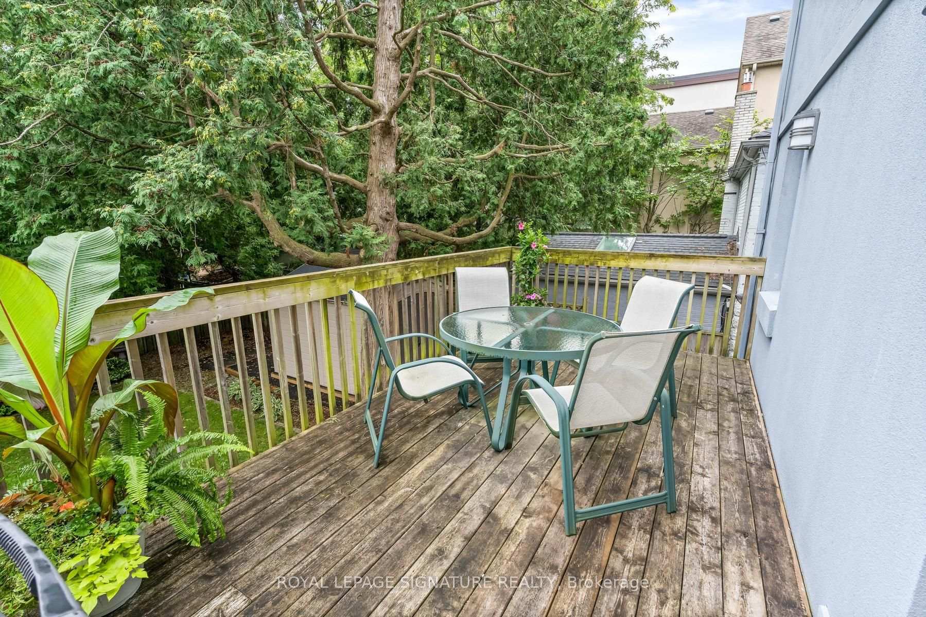 Photo 12 of 153 Banff Road, Toronto, Mount Pleasant East — HOMEH