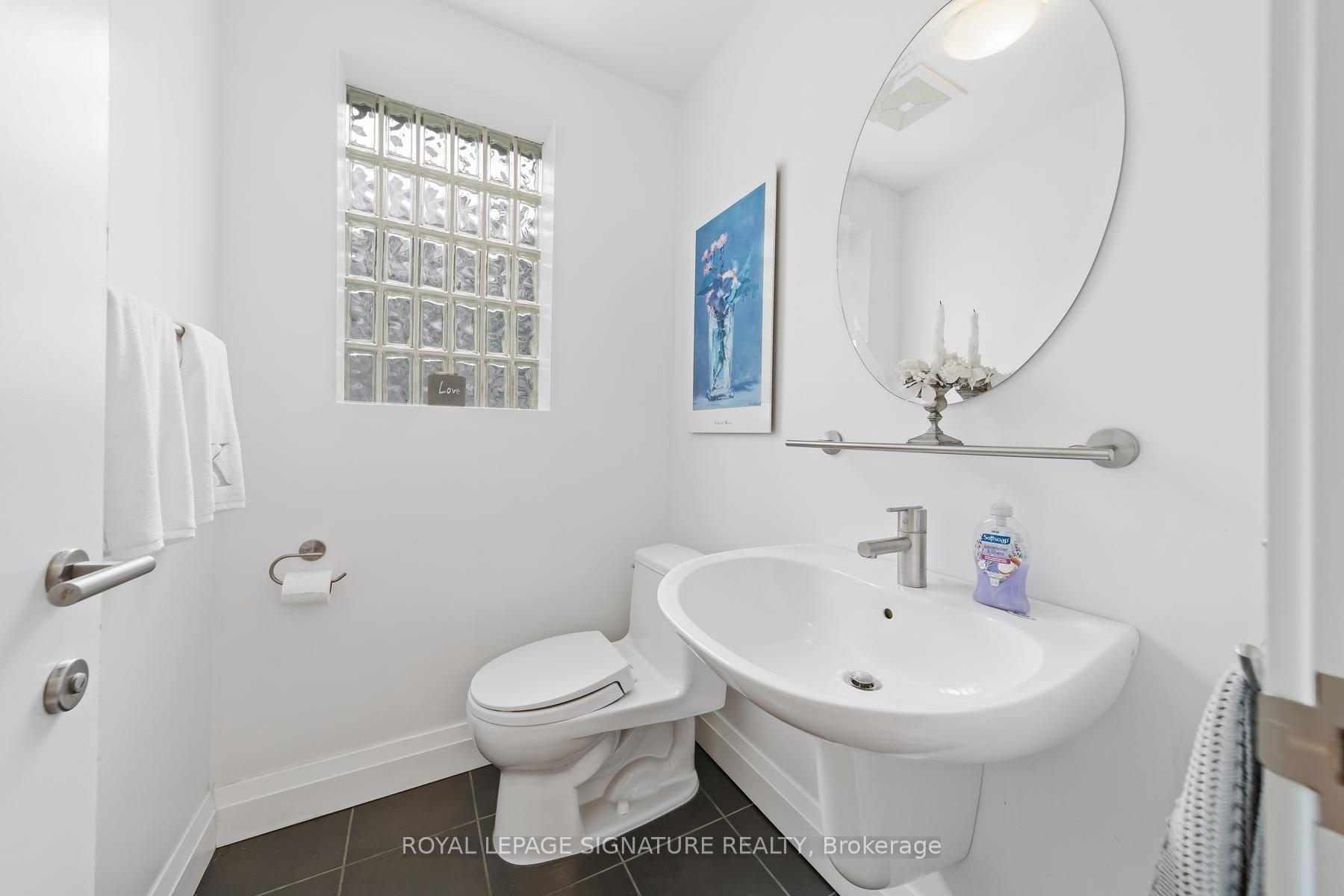 Photo 15 of 153 Banff Road, Toronto, Mount Pleasant East — HOMEH